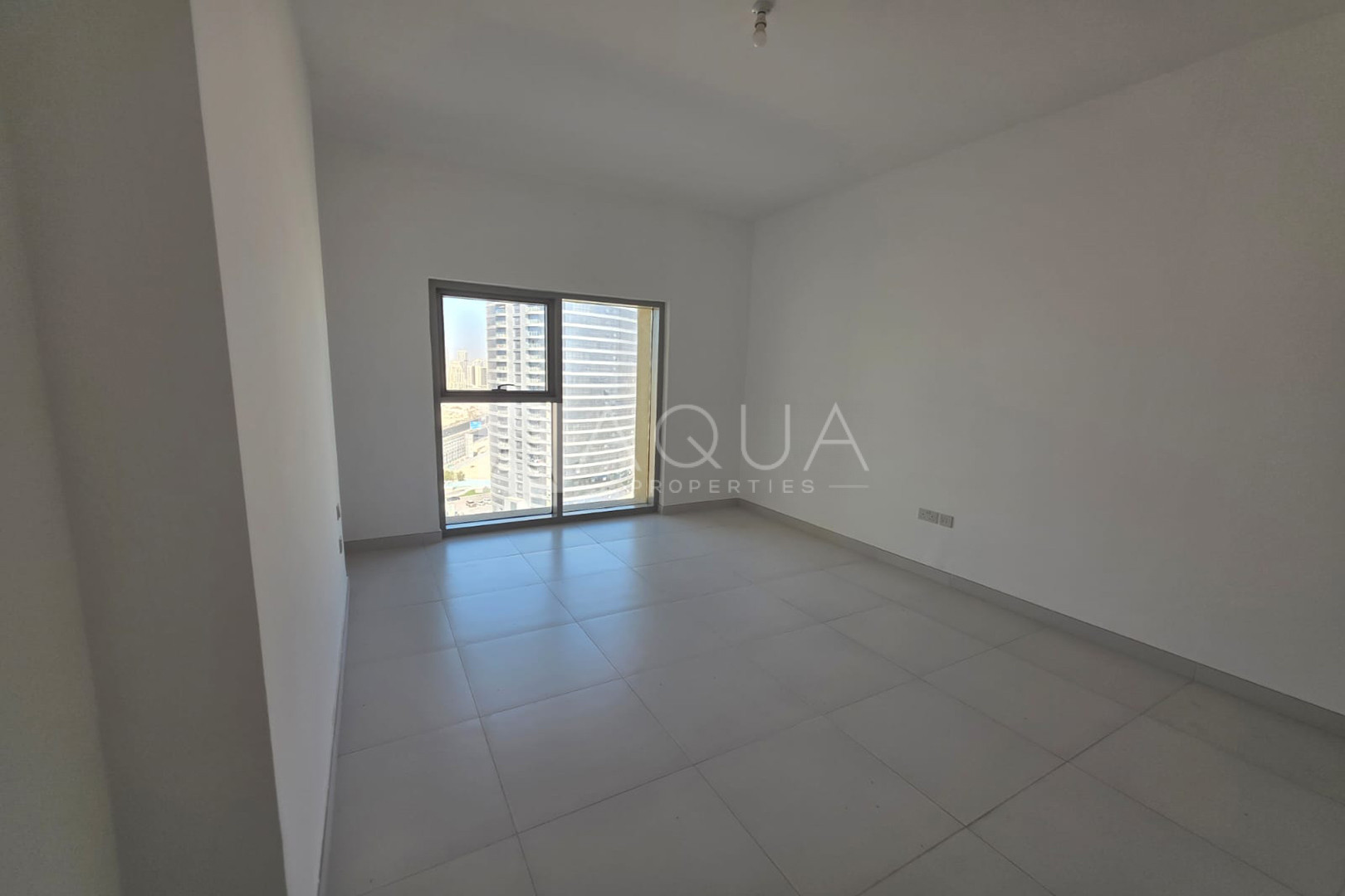 High floor | Well Maintained | Great Location