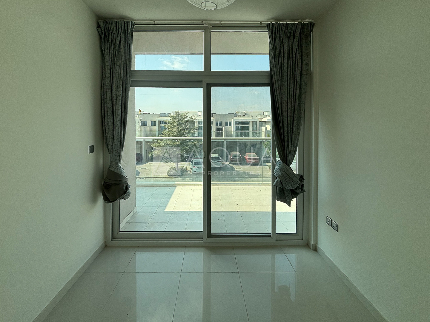 Live Better | 3BR Corner  Garden |Vardon