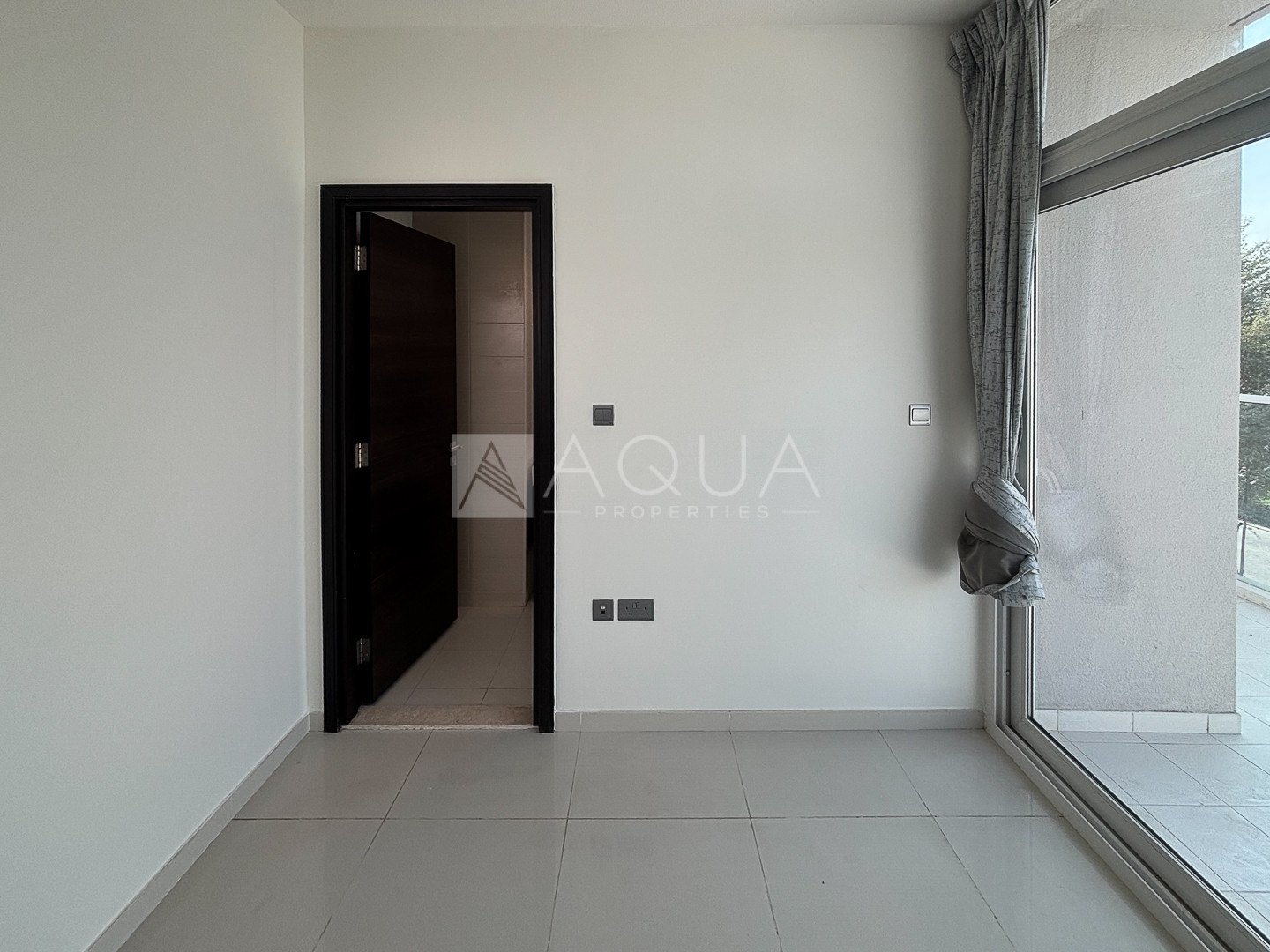 Live Better | 3BR Corner  Garden |Vardon