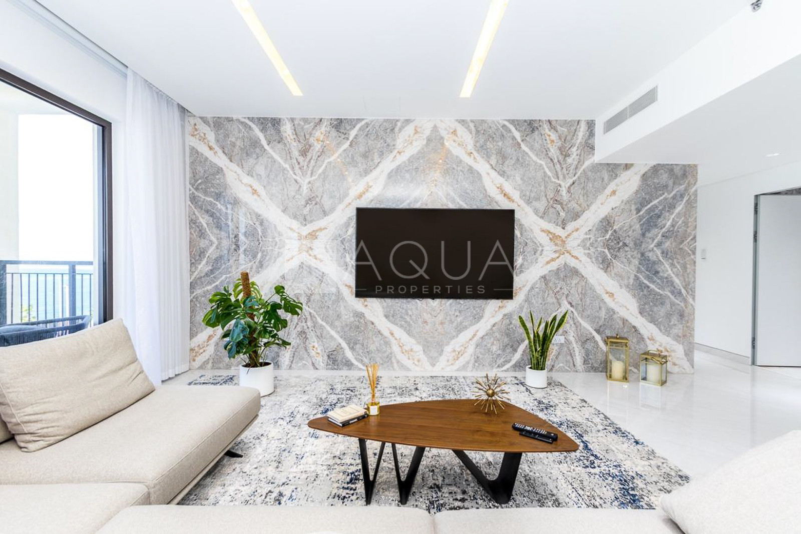 FULLY UPGRADED | FURNISHED | VACANT     