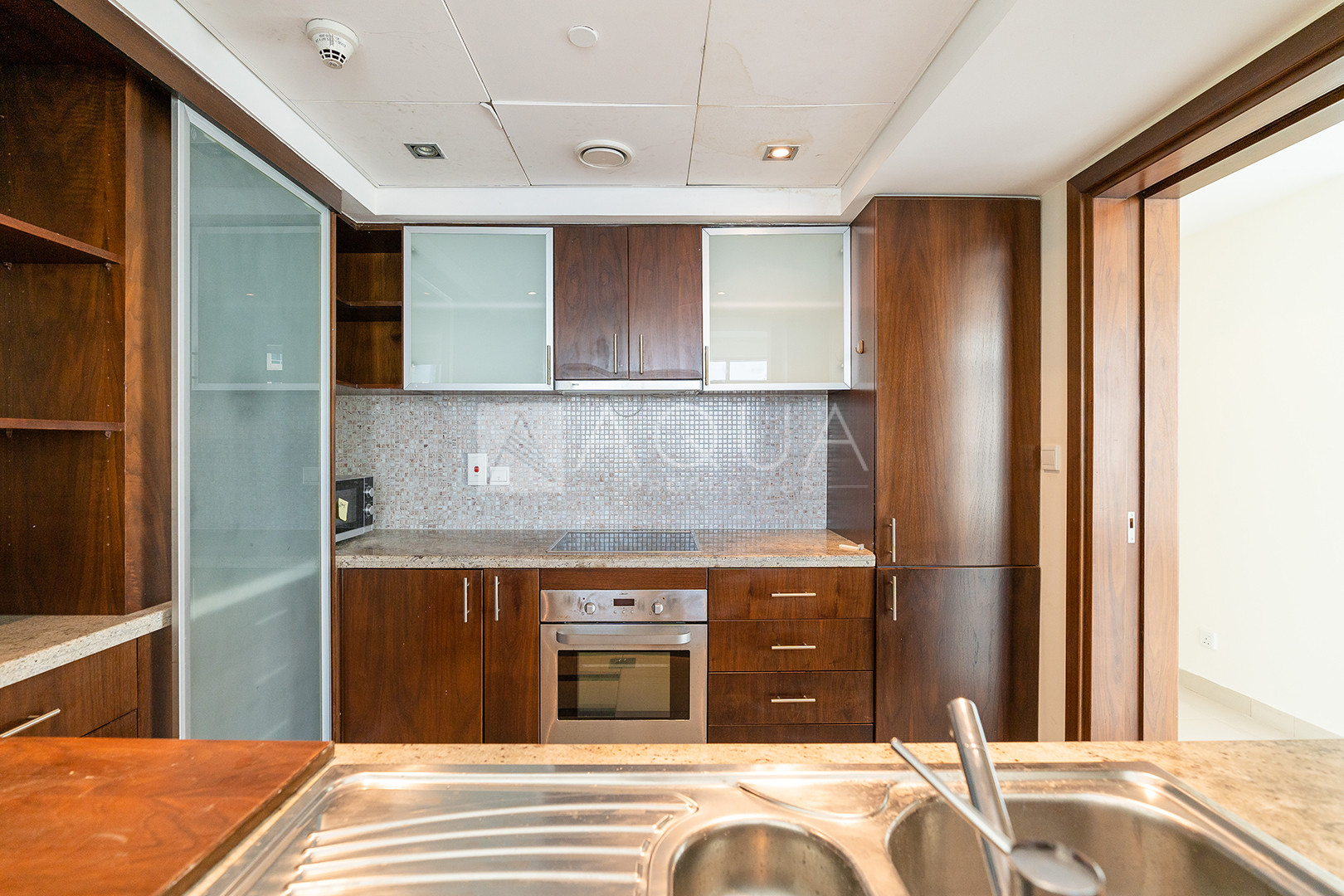 Large Layout | Bright | Well Maintained 