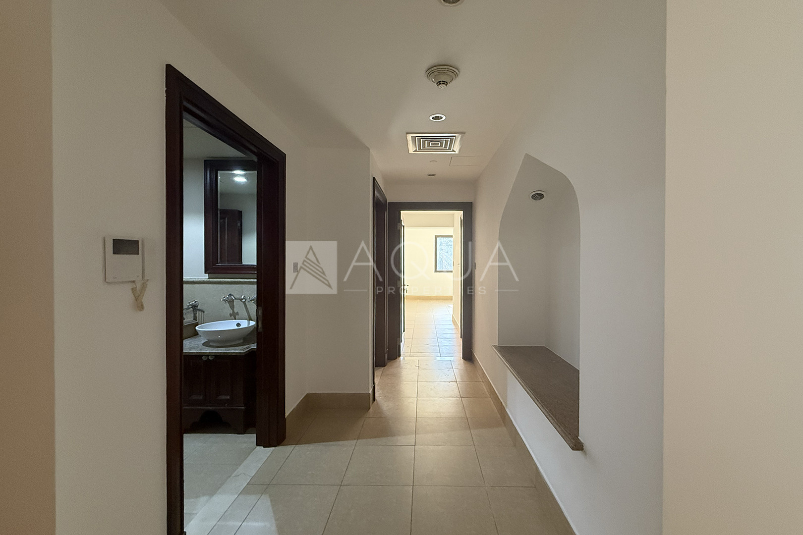 Chiller Free | Fully Fitted Open Kitchen | Well Maintained