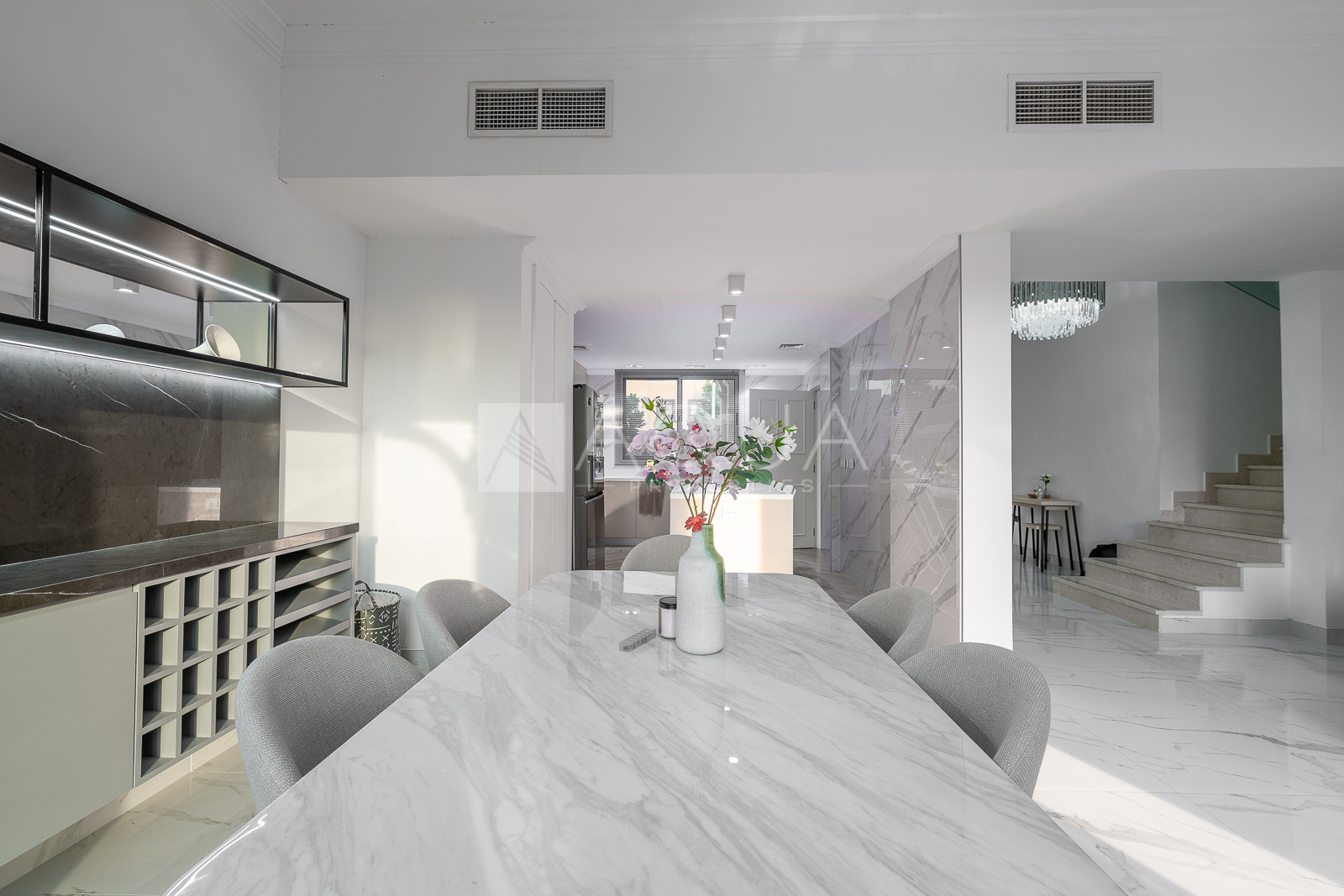 SINGLE ROW | UPGRADED | VOT | BIG PLOT  