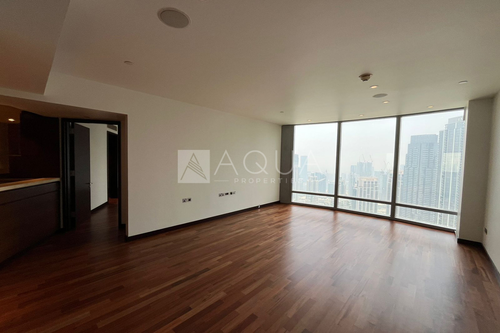 1 BR Furnished | Opera View | High Floor