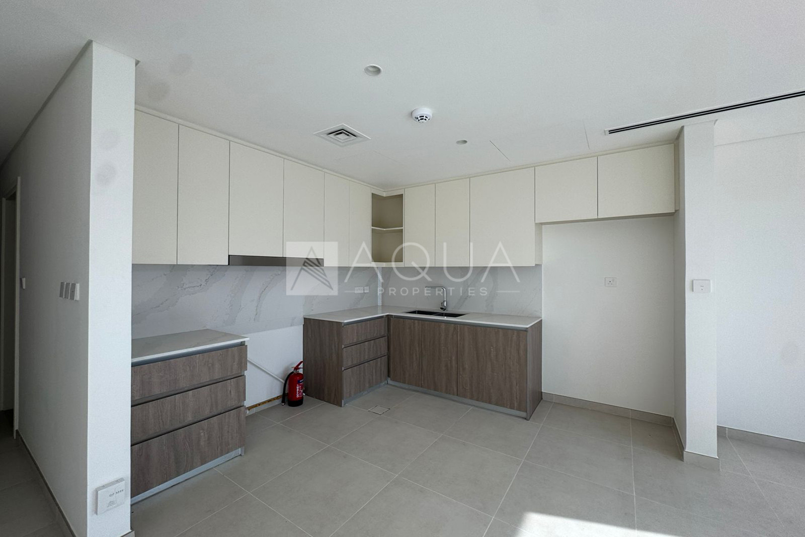 SINGLE ROW | PARK FACING | BRAND NEW    