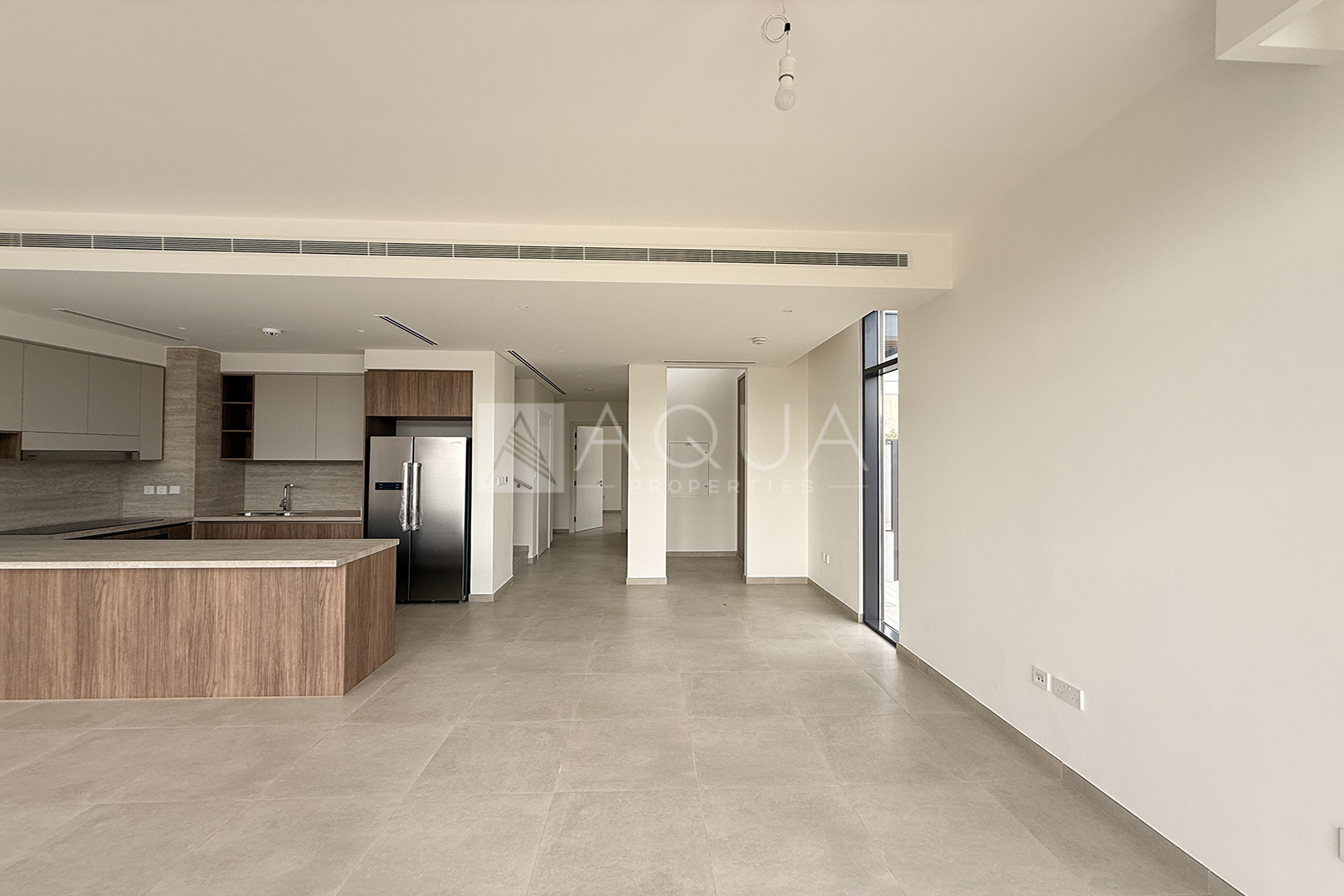 BRAND NEW | READY TO MOVE IN| ONE CHEQUE