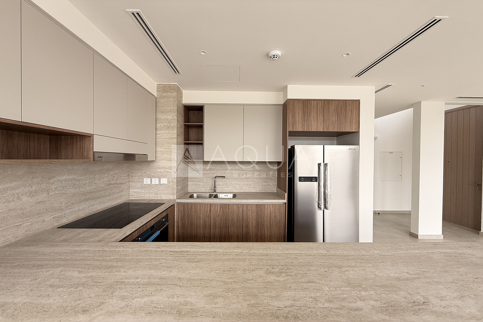 BRAND NEW | READY TO MOVE IN| ONE CHEQUE