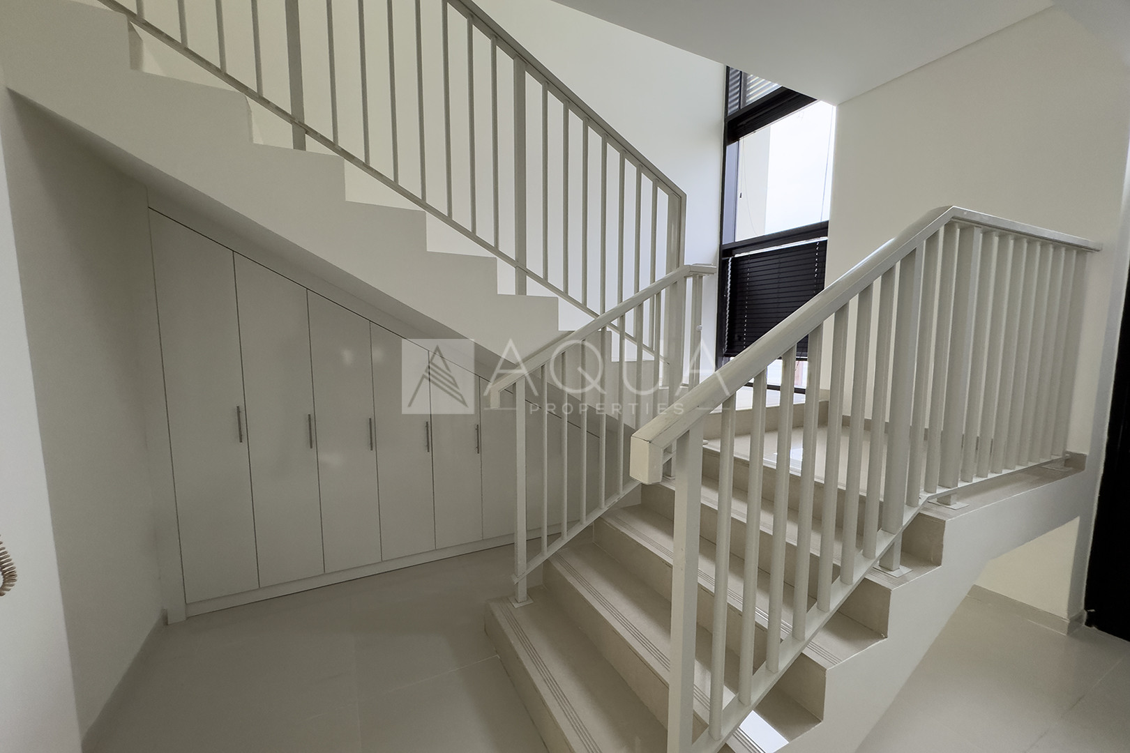 READY TO MOVE | 3 + MAID | BIG PLOT     