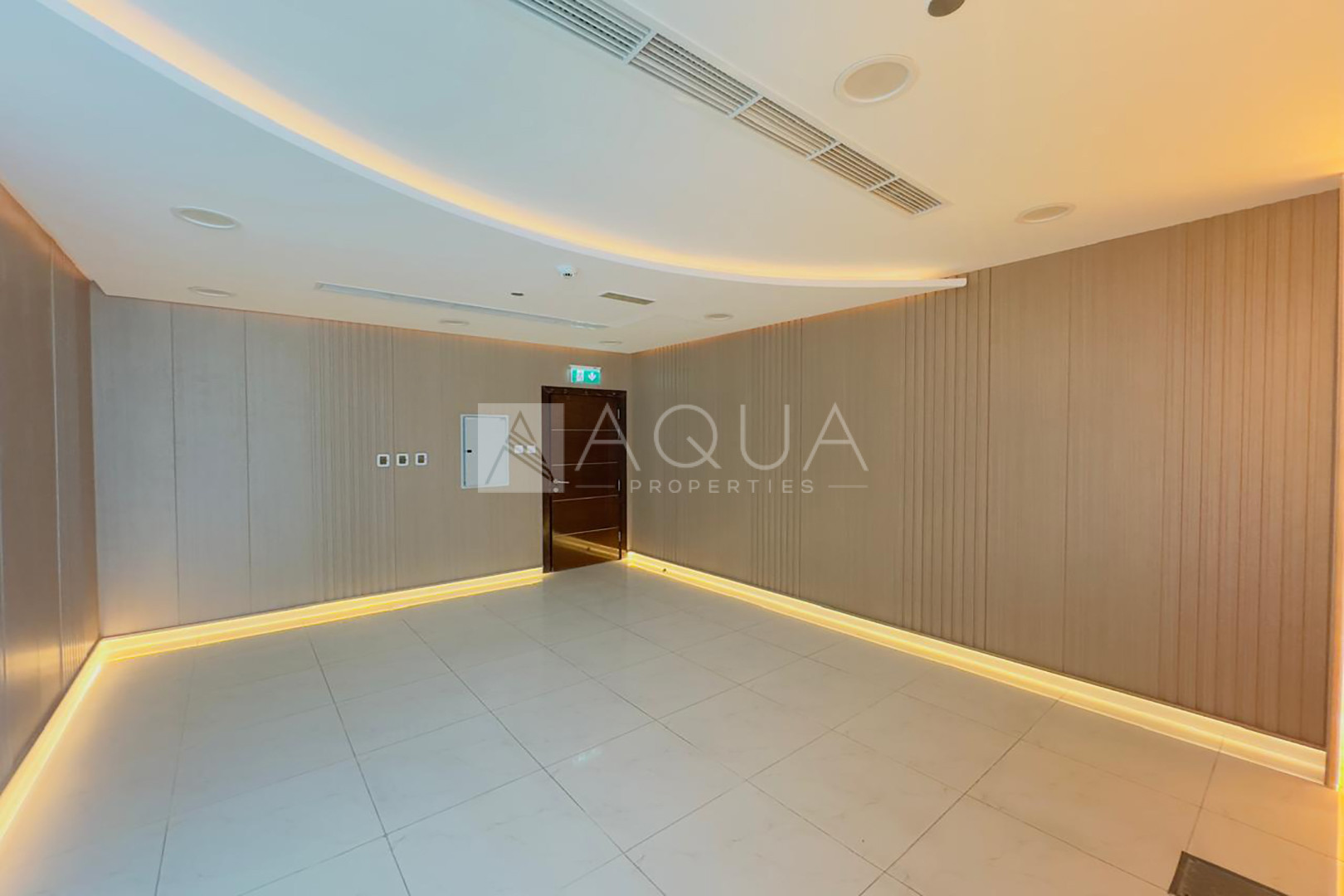 Elegant Office with 3 Parkings | Ready to Occupy