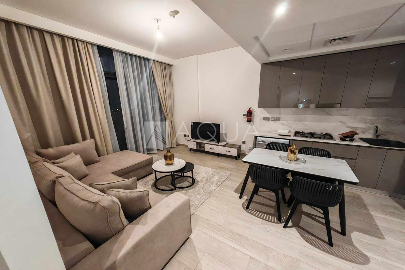 High Floor | Rented | No Agents         