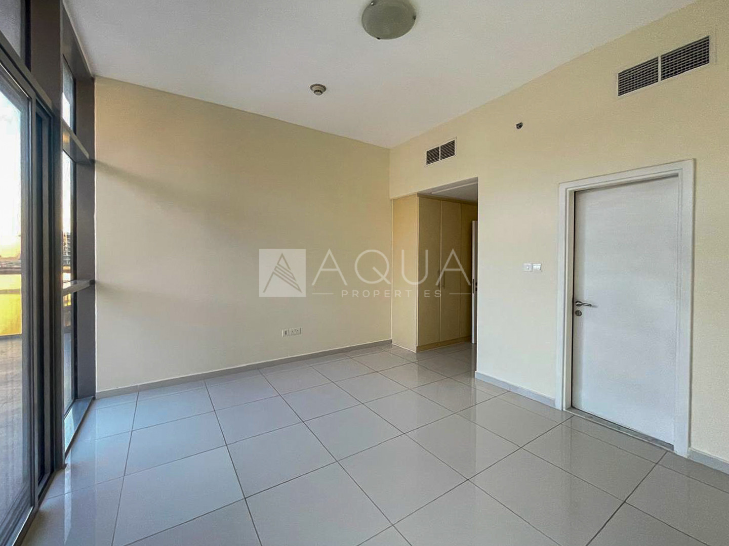 Spacious 2BR + Maid l Bright and Open Layout l Ready to Move in