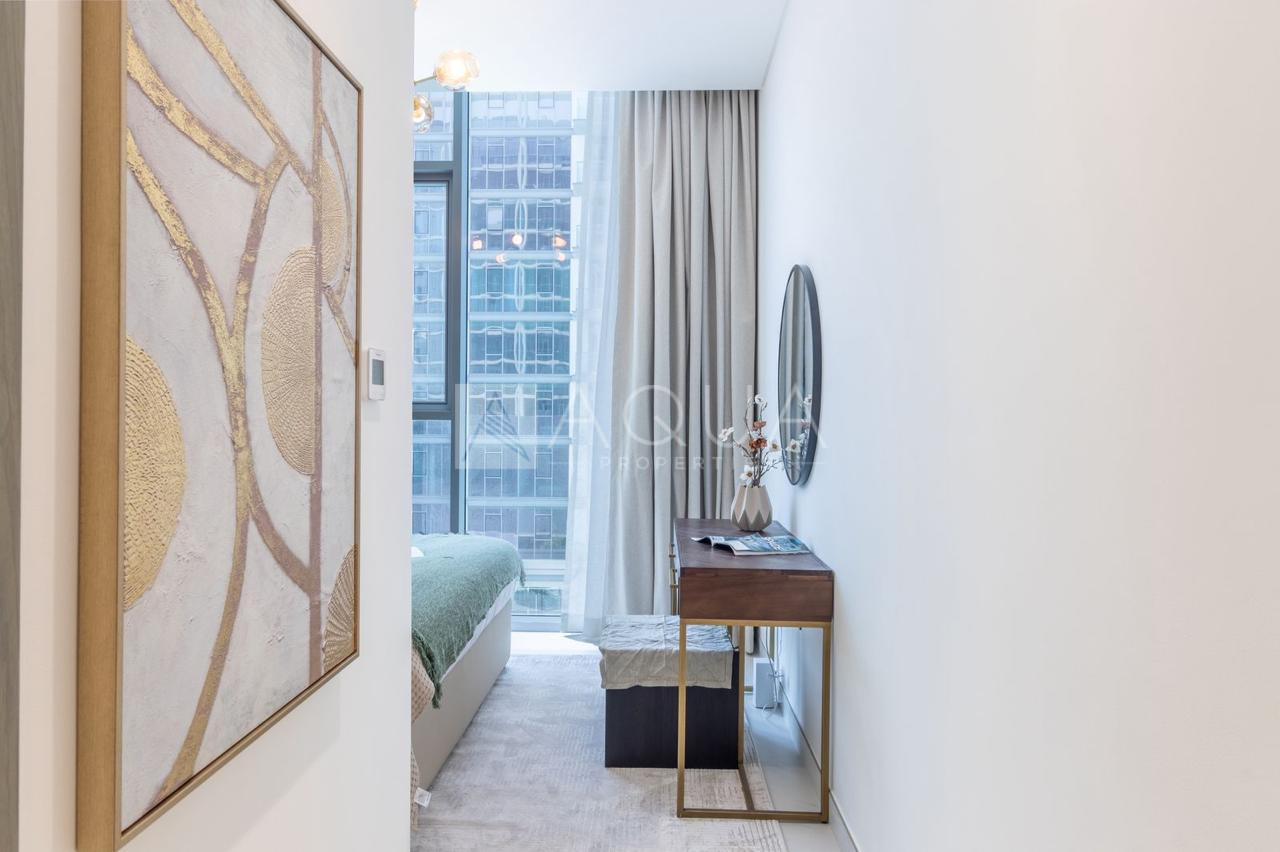 Elegant Lagoon-View Living in Mohammed Bin Rashid City