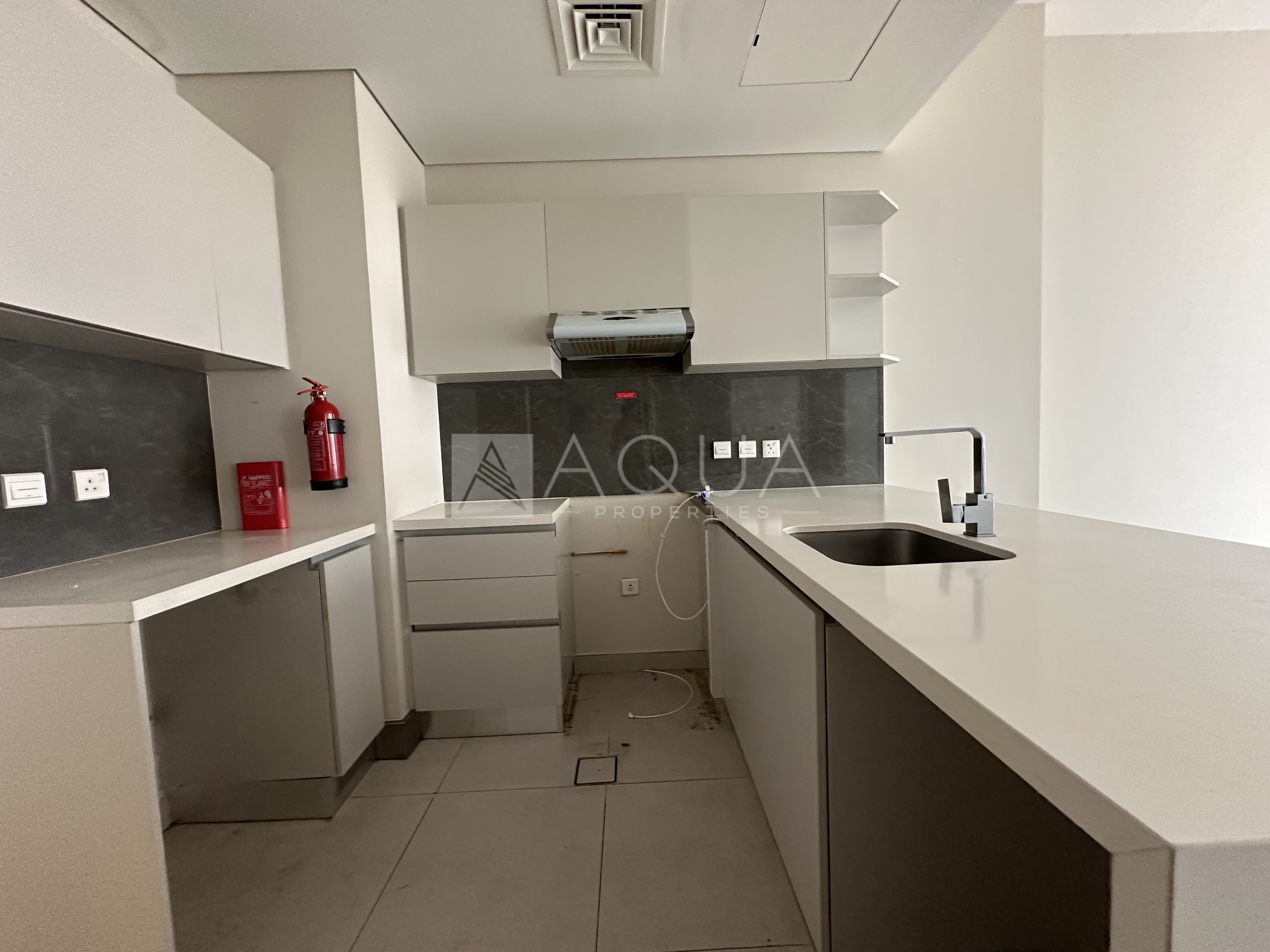 Open Kitchen Layout | Burj Khalifa & Urban Park View | 4 Cheques