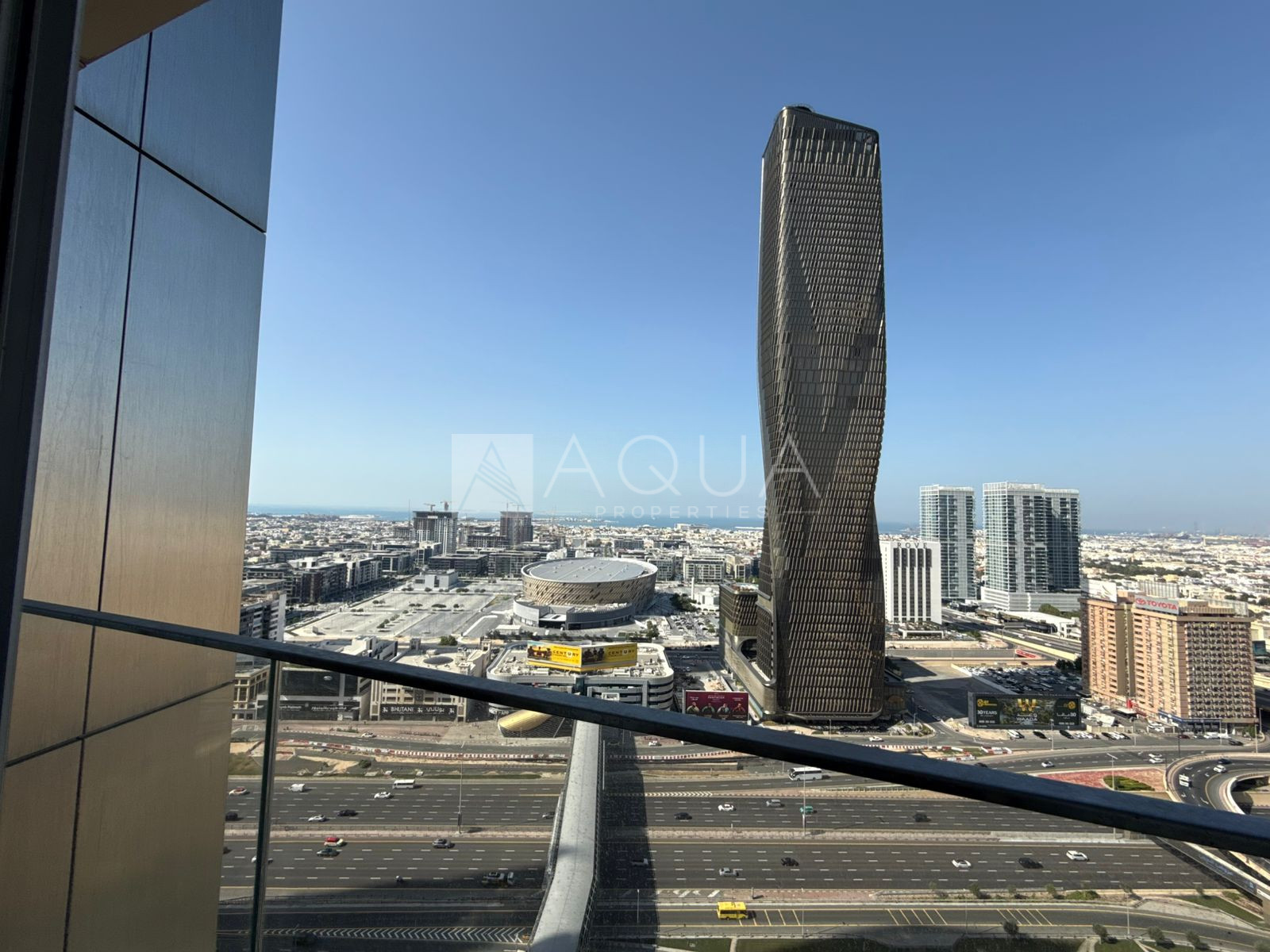 Sheikh Zayed Road View | Fully Furnished | Vacant