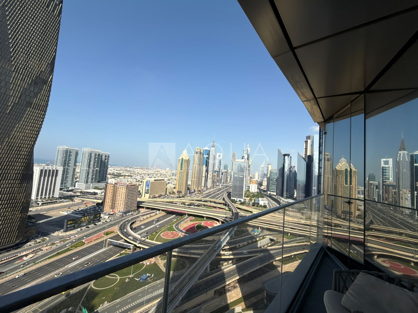 Sheikh Zayed Road View | Fully Furnished | Vacant