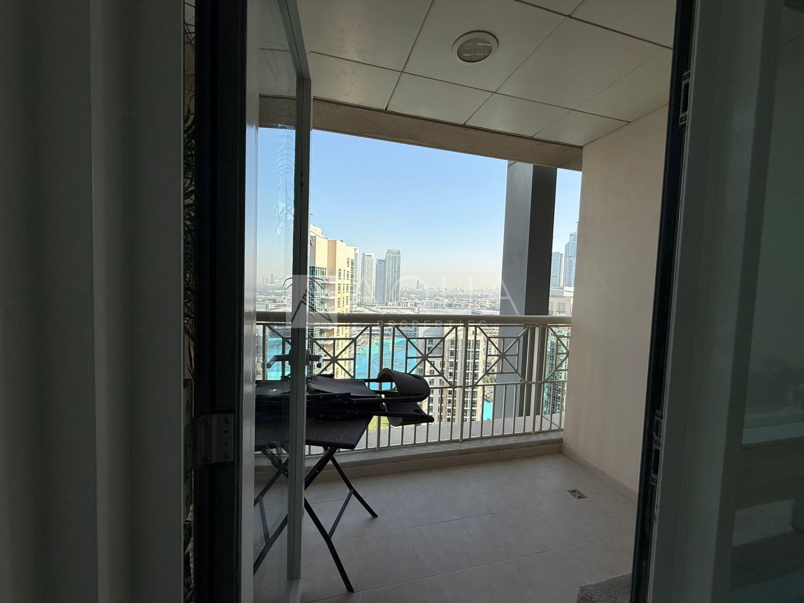 High Floor | Unfurnished | Fountain & Burj Khalifa View
