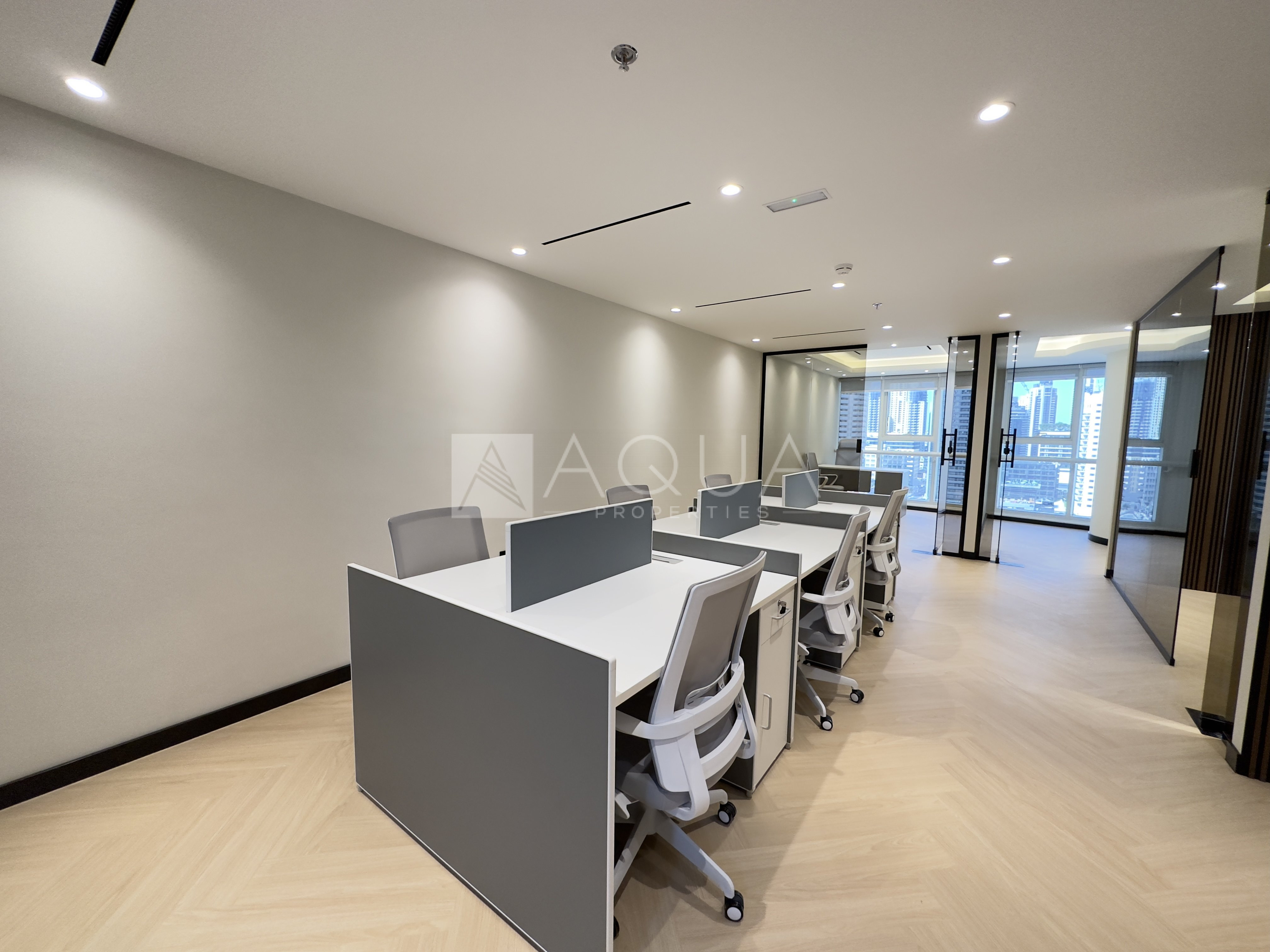 Luxury Office | Furnished | Vacant | Close to Metro