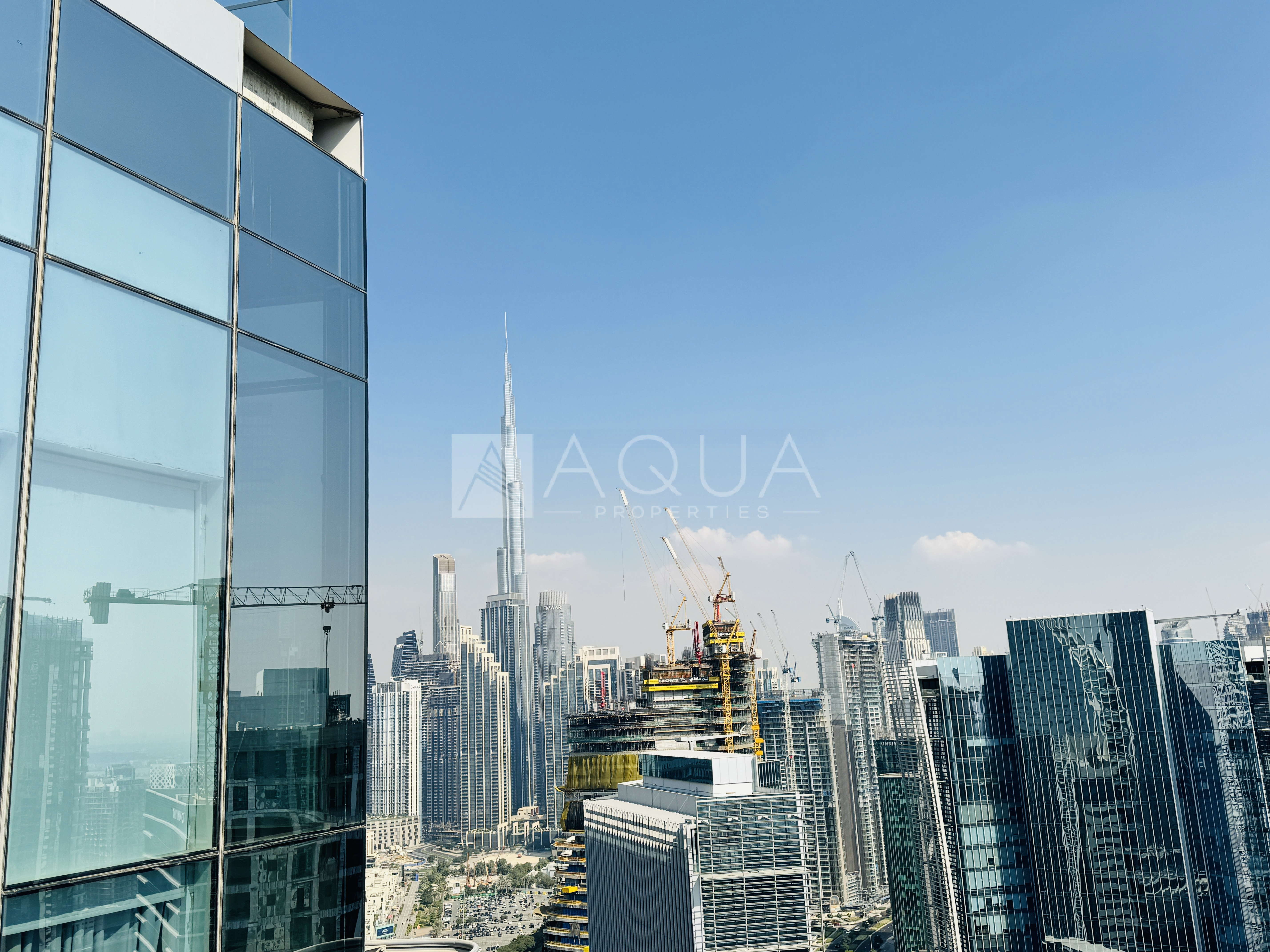 High-Floor Office | Fitted | Community View