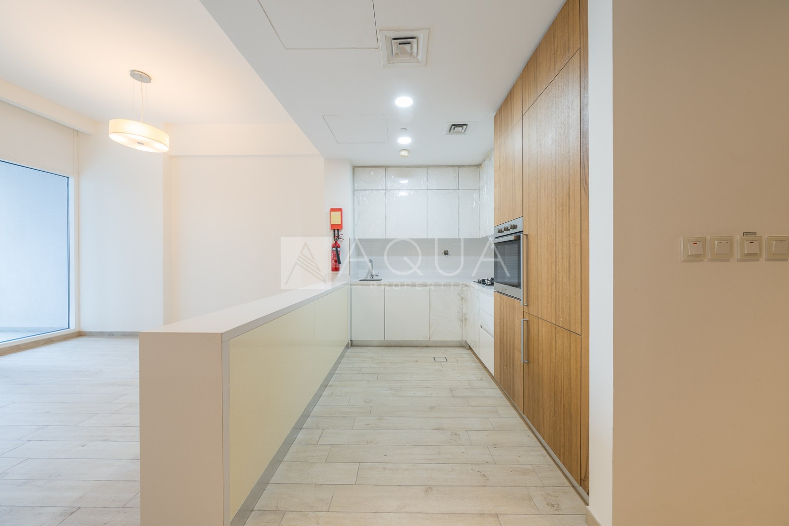 Spacious 1BR | Blvd View | Ready to Move