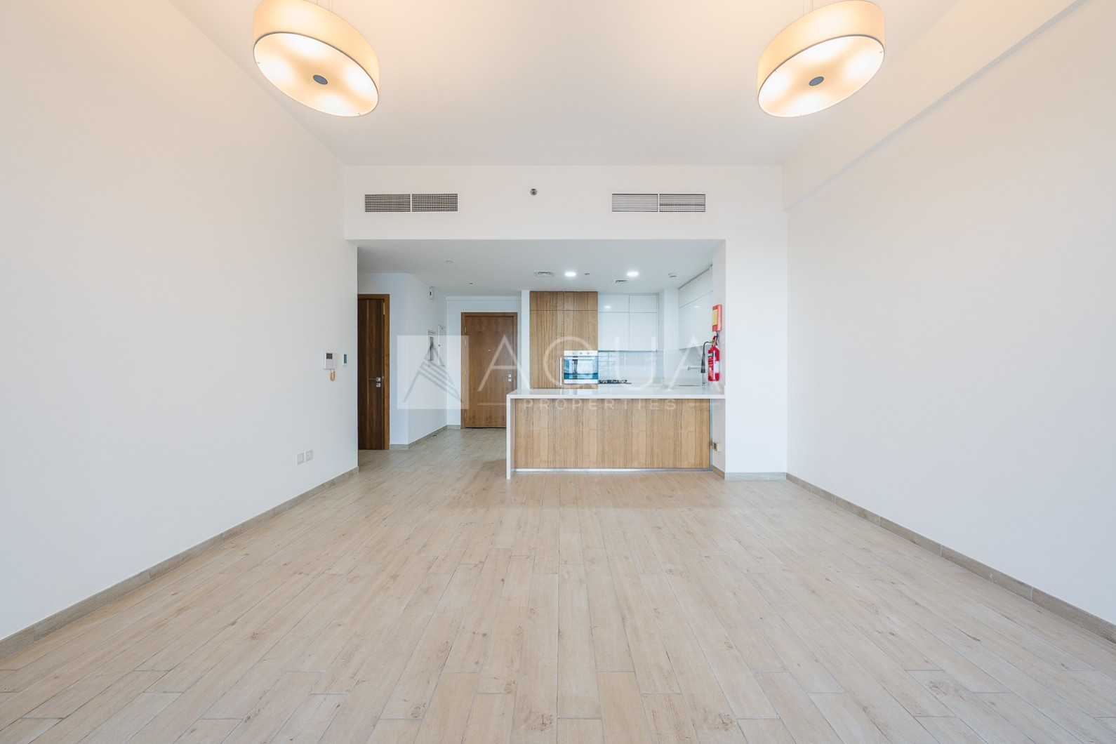 Large 2BR | Podium View | Quiet & Secure