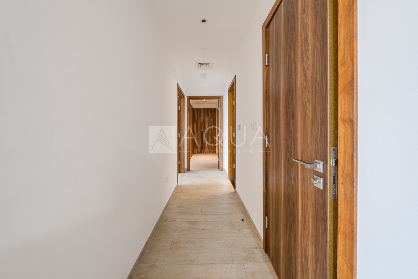 Large 2BR | Podium View | Quiet & Secure