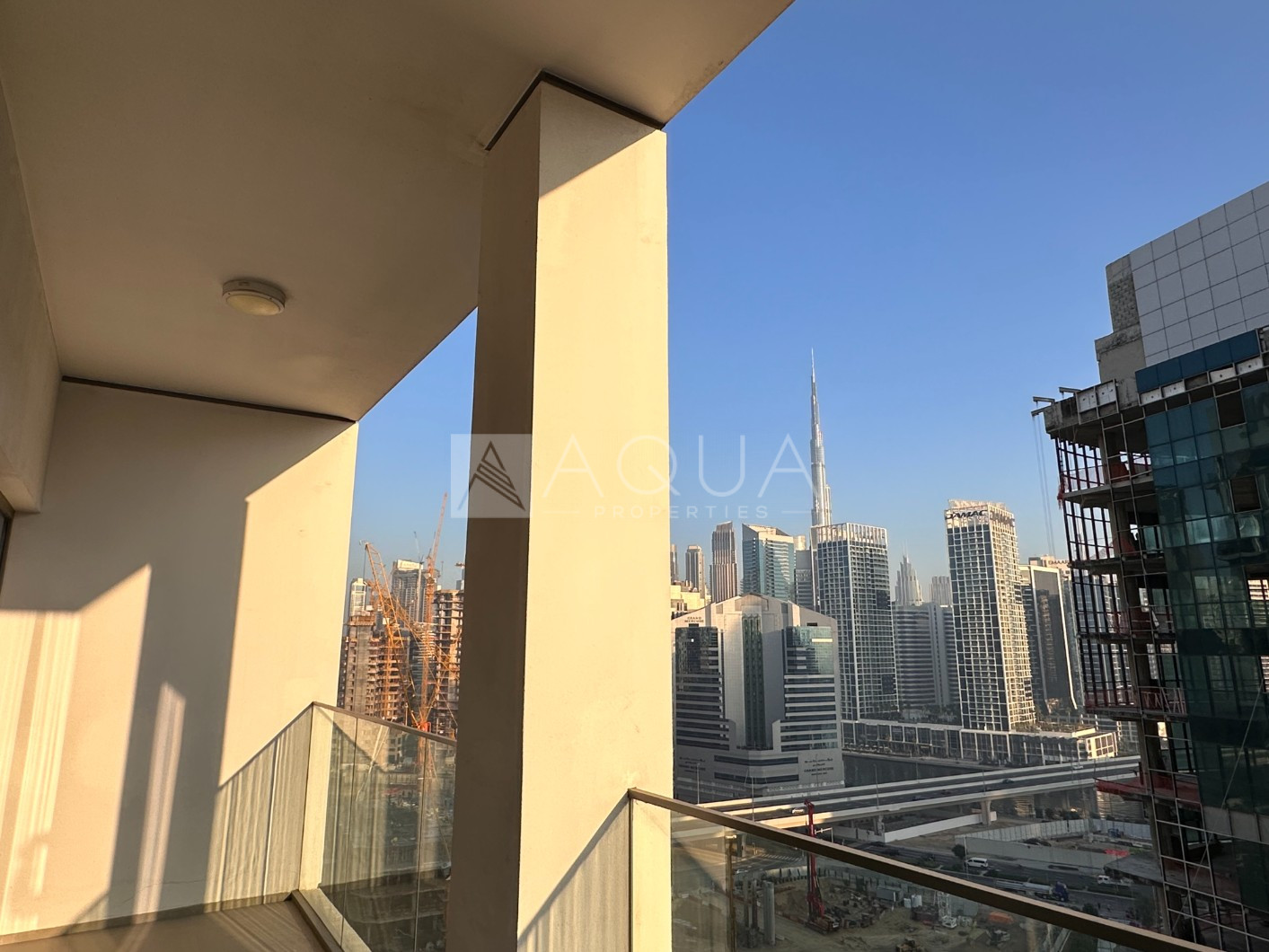 Ready to Move | Partial Burj Khalifa & Canal View | 4 Cheques