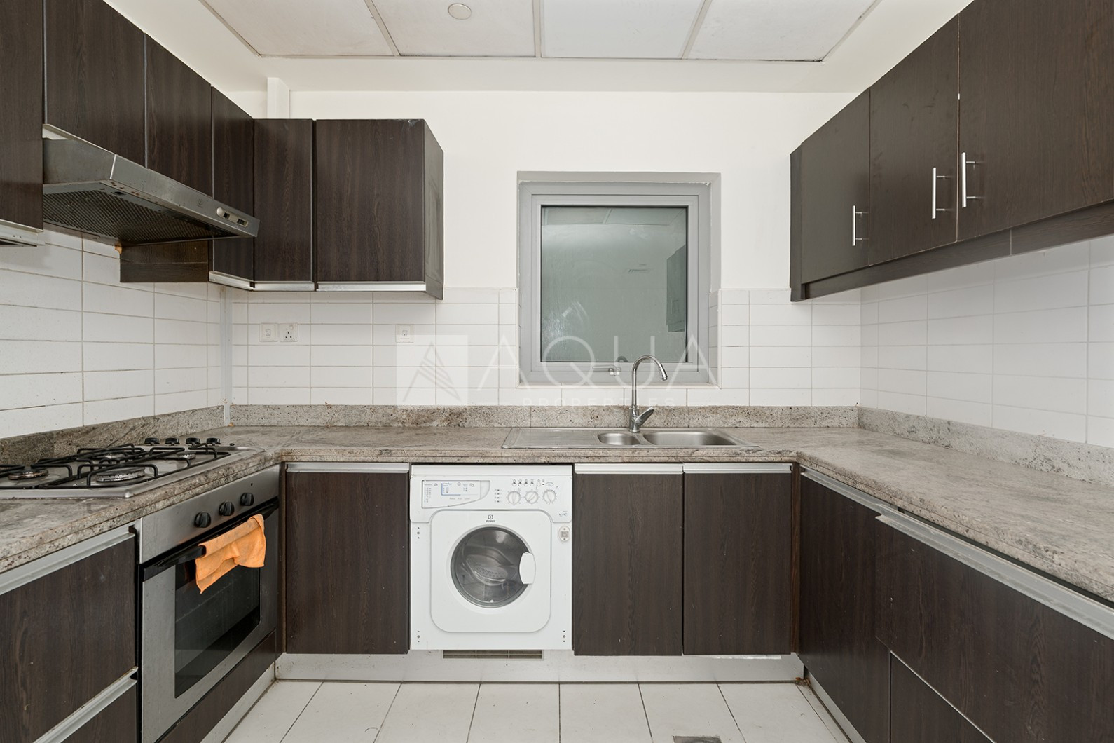 Spacious Layout | Vacant and Ready | Investor deal