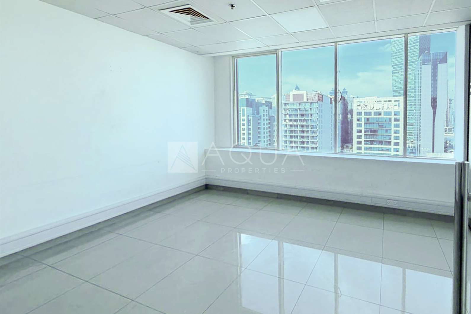 Fitted office | Partitioned | 2 Parking 