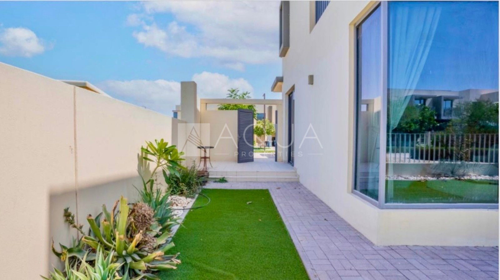 Corner Unit | Fully Furnished | EXCLUSIVE