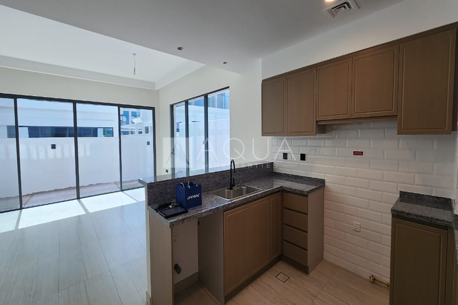 Luxury | Brand New | Ready to Move      