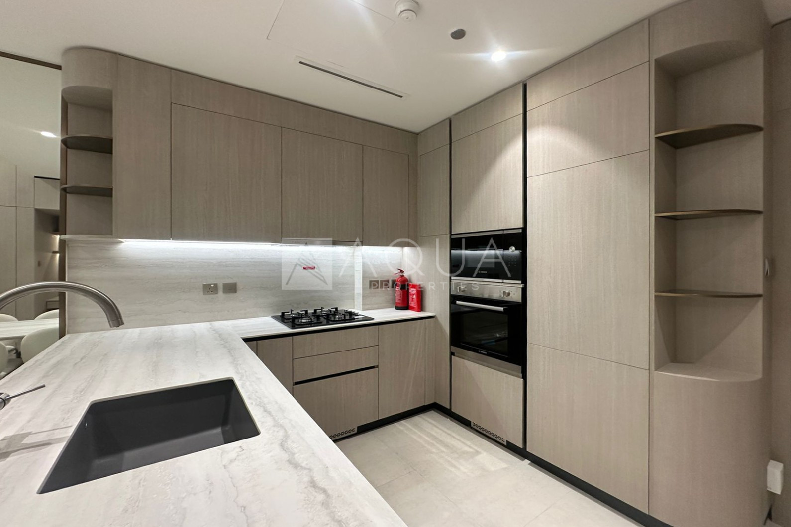 BRAND NEW | BIG LAYOUT | MULTIPLE CHEQUES