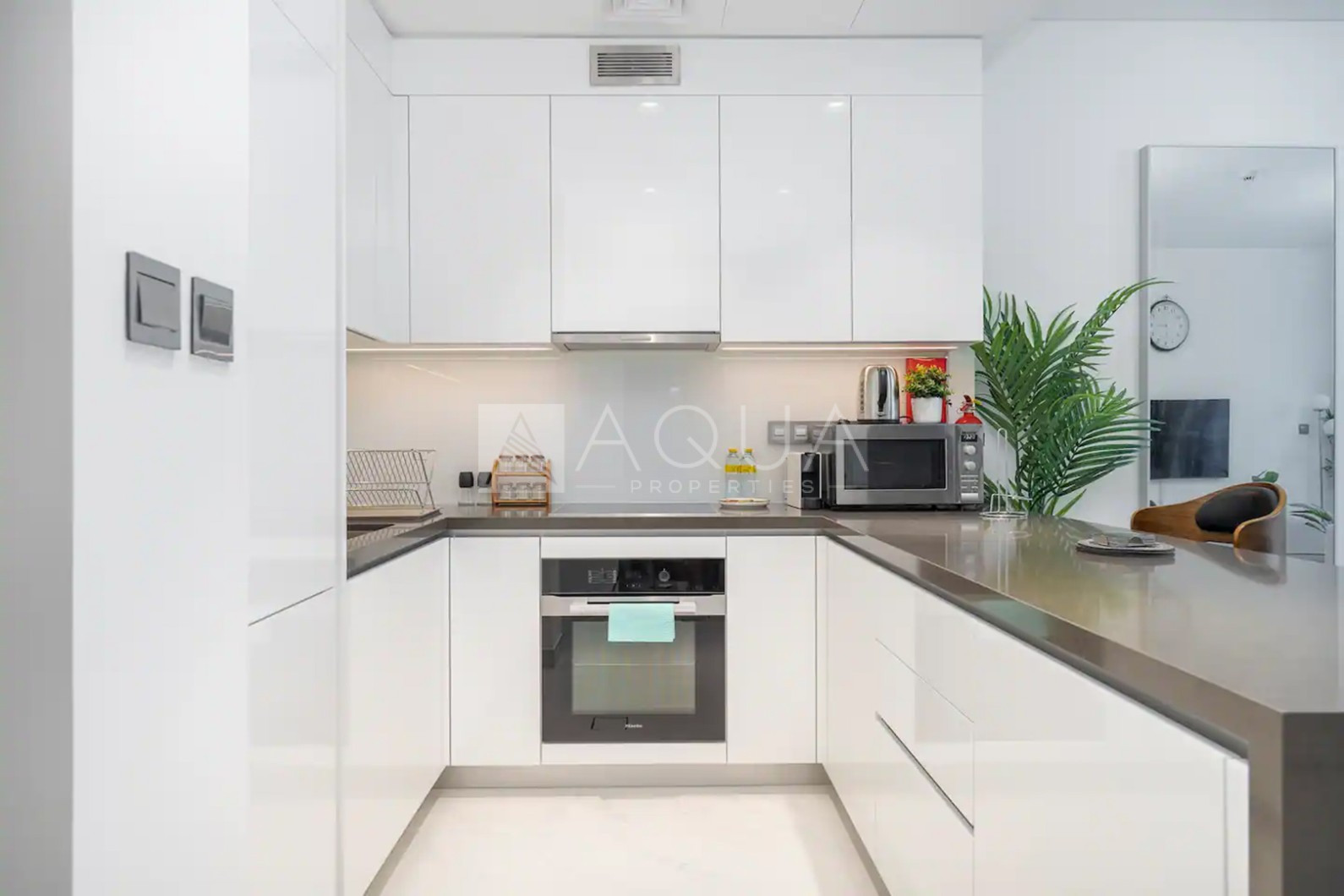 Luxury 1BR with Balcony | Lagoon & Skyline Views | District One