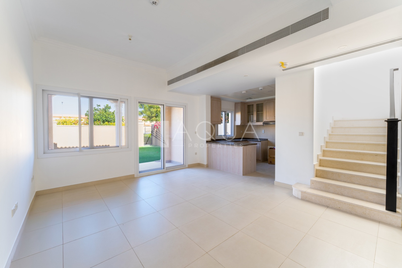 Single Row | Type D+ | Landscaped | Vacant