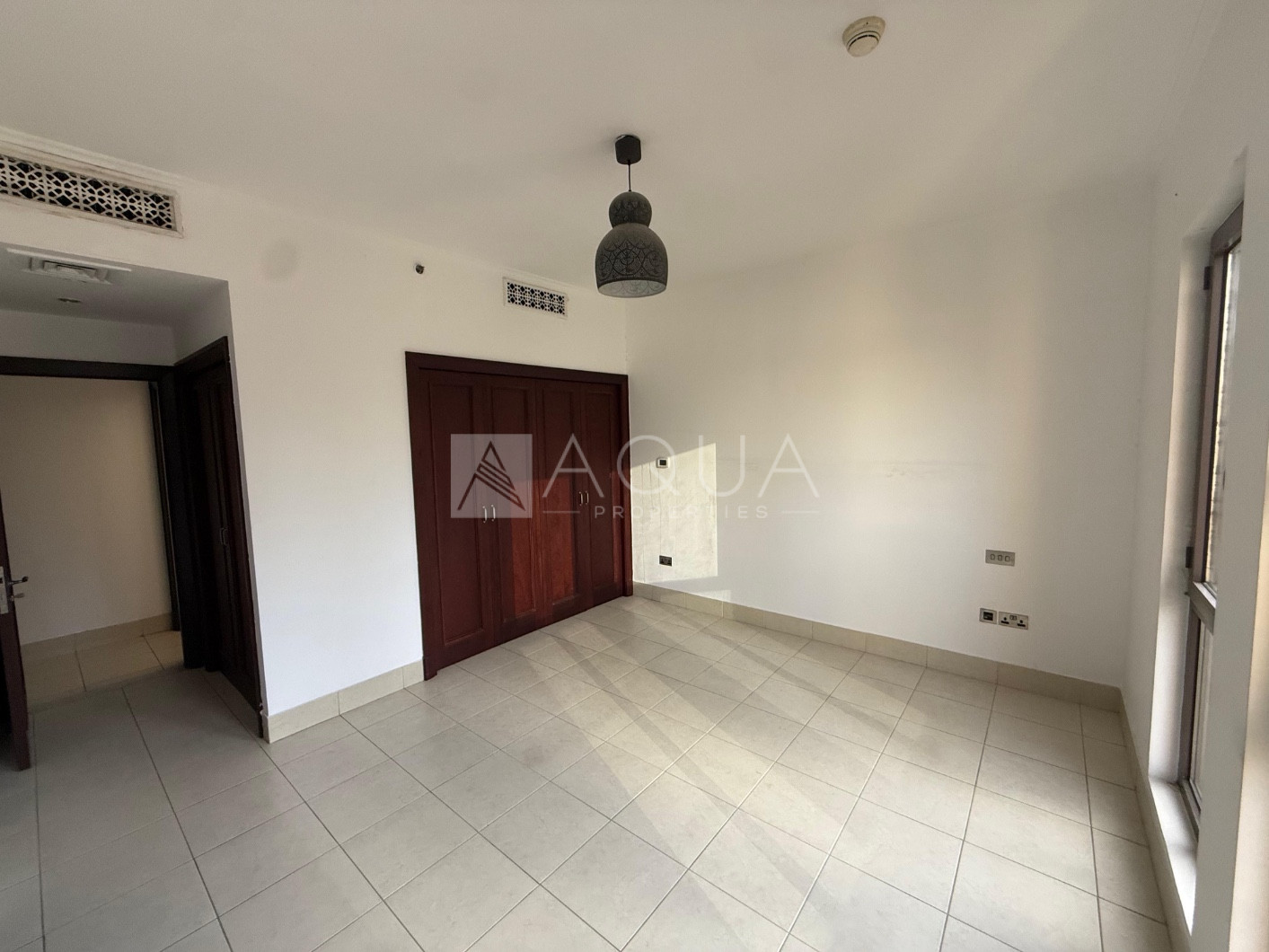 Burj Khalifa View | Spacious | Ready to Move