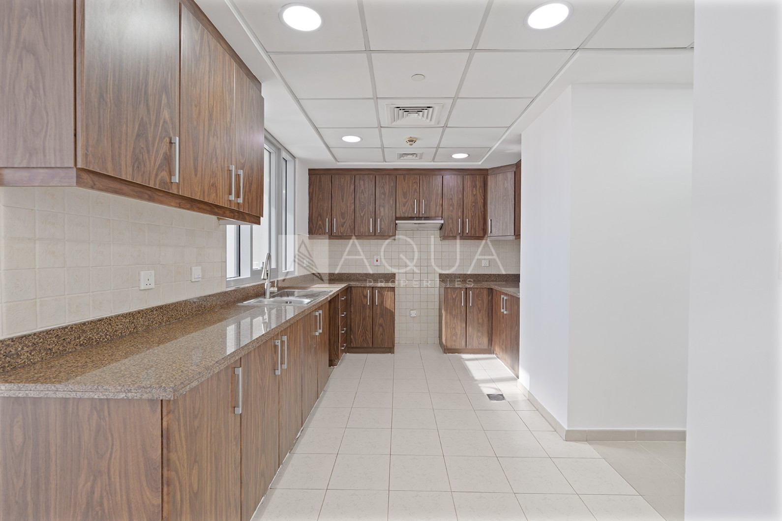 Vacant | High Floor | Massive Living Room | Sheikh Zayed Road View