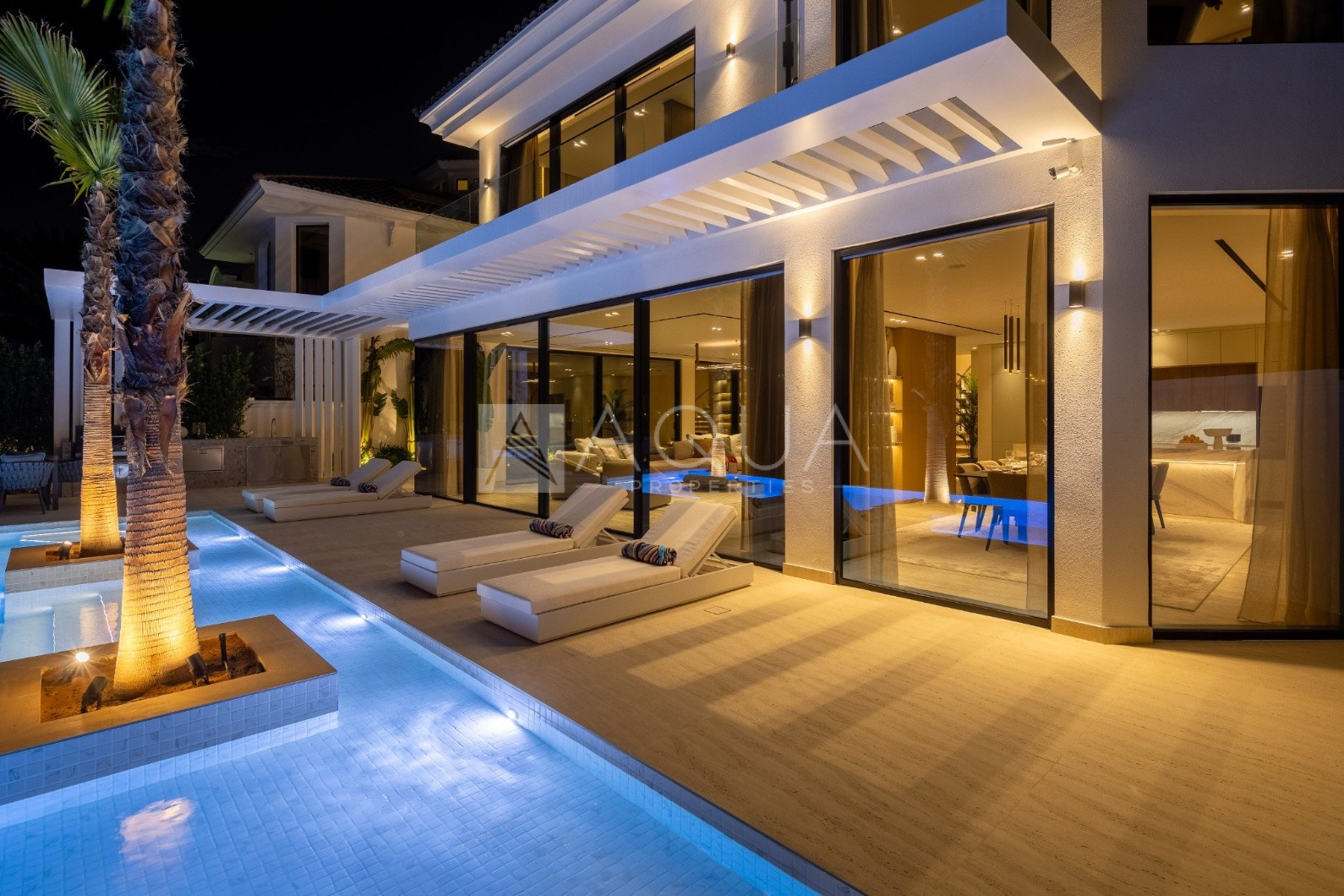 Sunset Facing | Contemporary Designer Villa