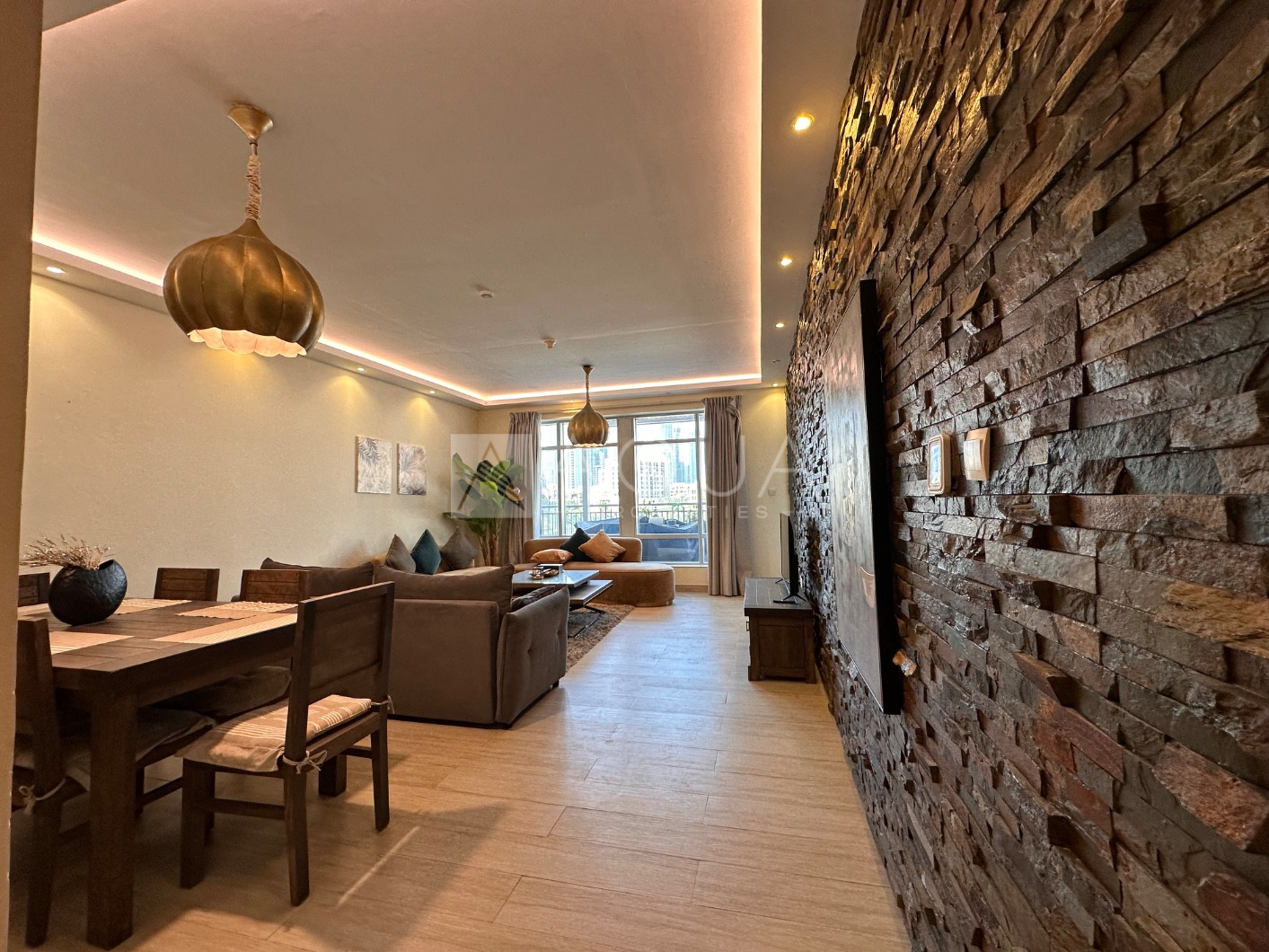 Fully Furnished | Burj Khalifa View | 4 Cheques