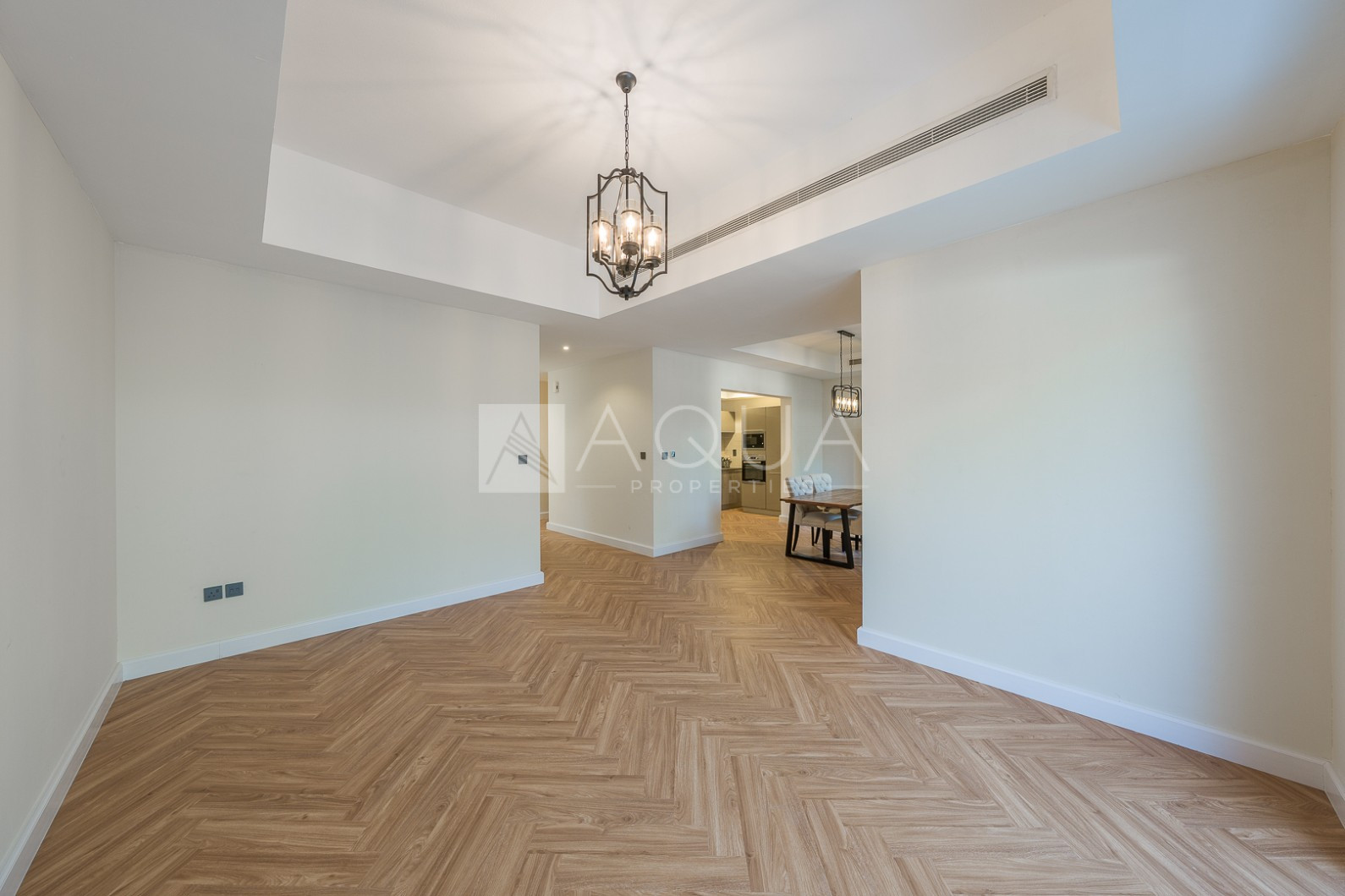 ITALIAN KITCHEN | CLOSE TO POOL & PARK | 3 BED + MAIDS ROOM