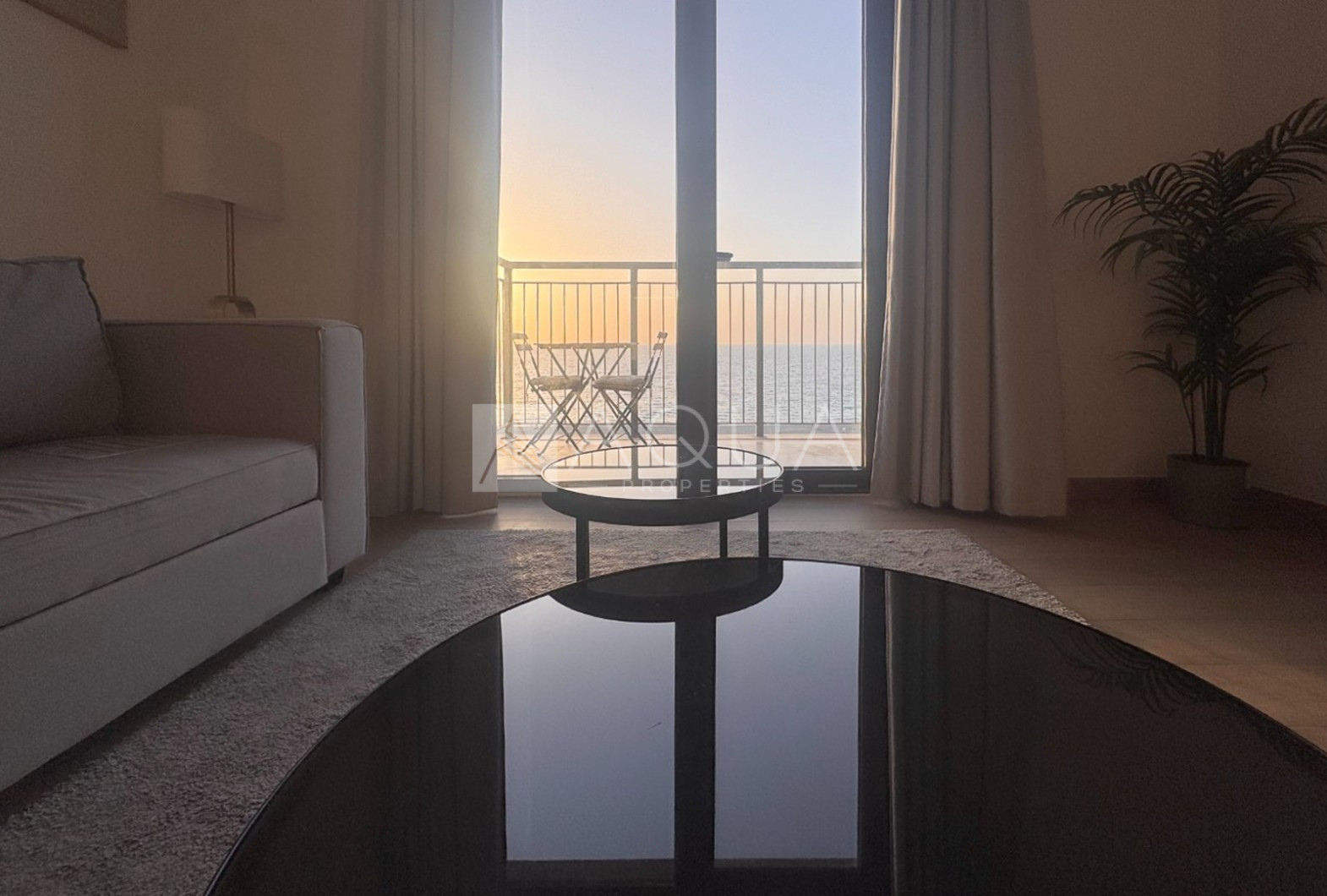 Top Floor | Sea Facing | Stunning Sunset  