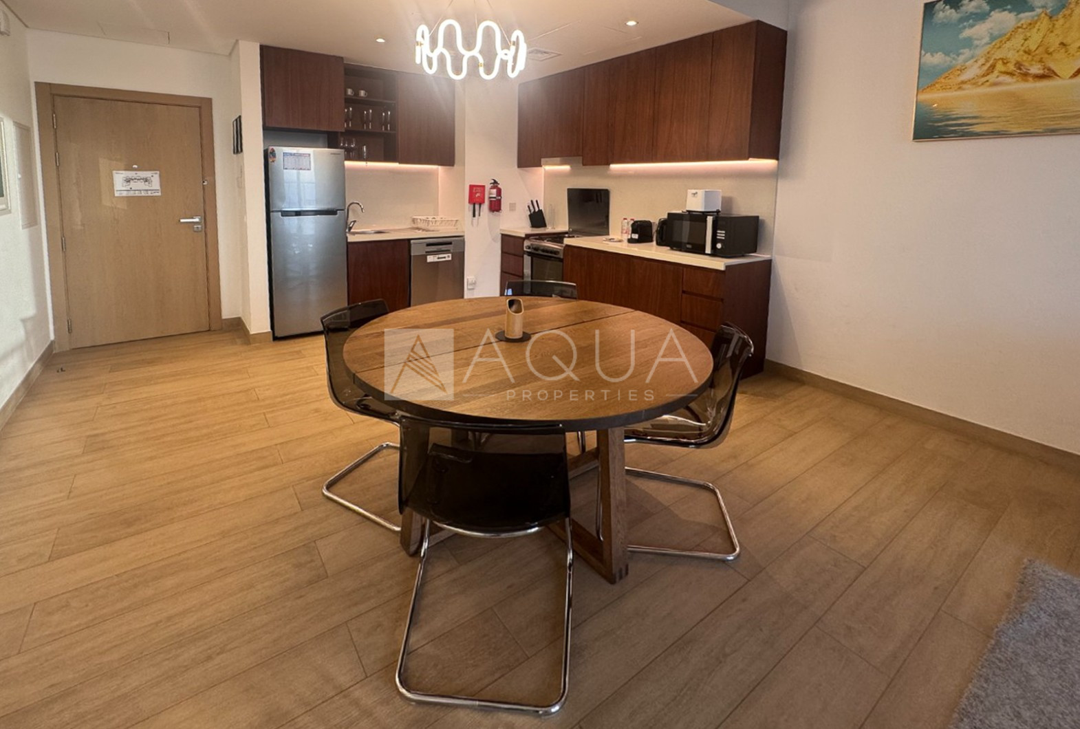 Top Floor | Sea Facing | Stunning Sunset  