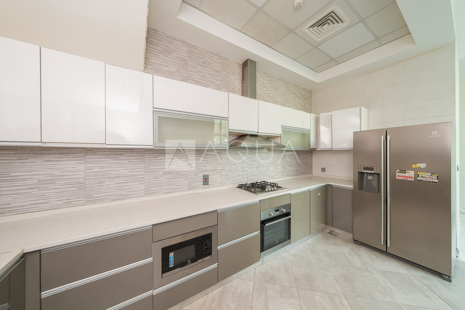 Vacant l Vastu | Single Row l Near Park 