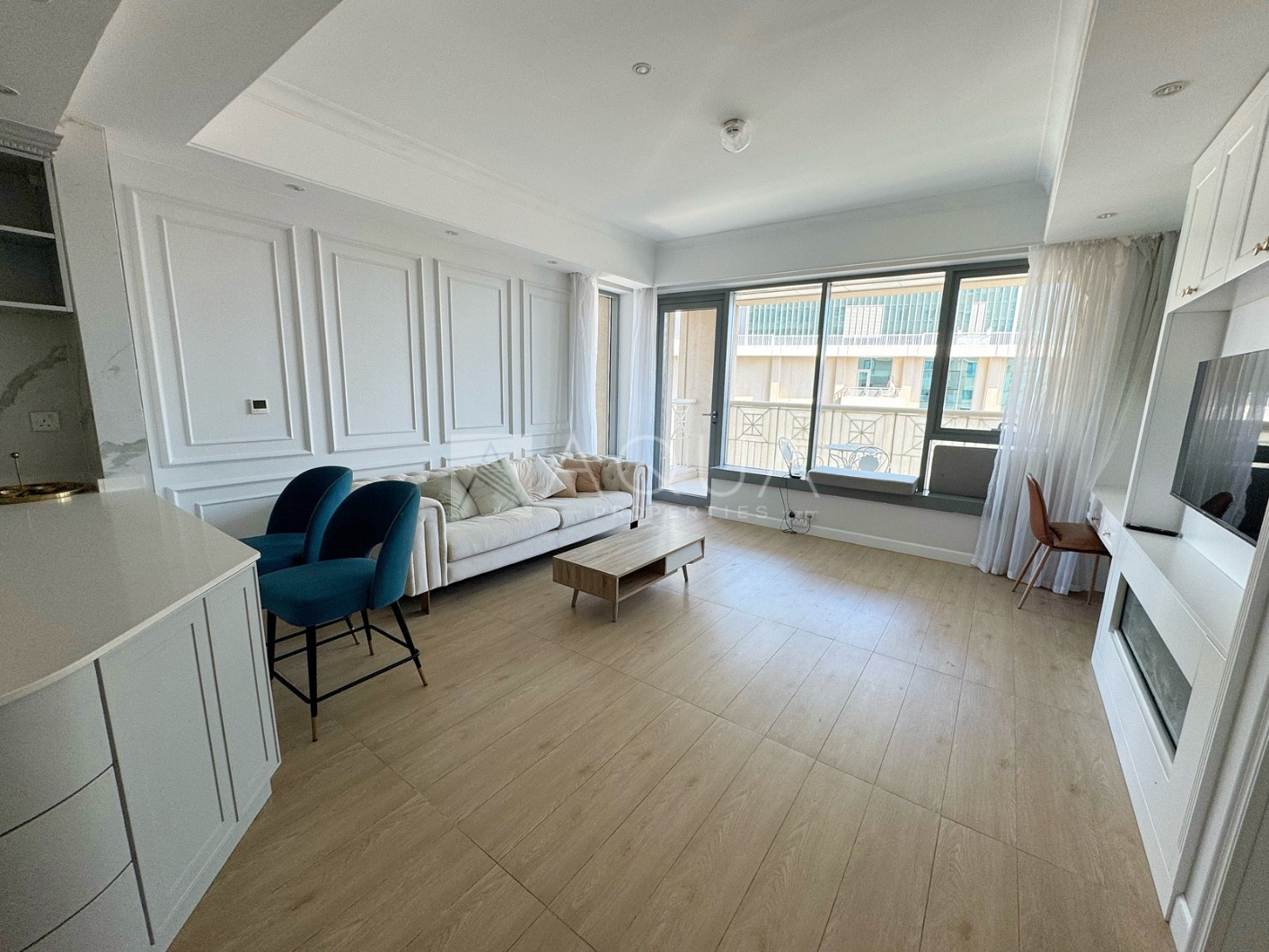 LUXURY FURNISHED | STUDY AREA | UPGRADED