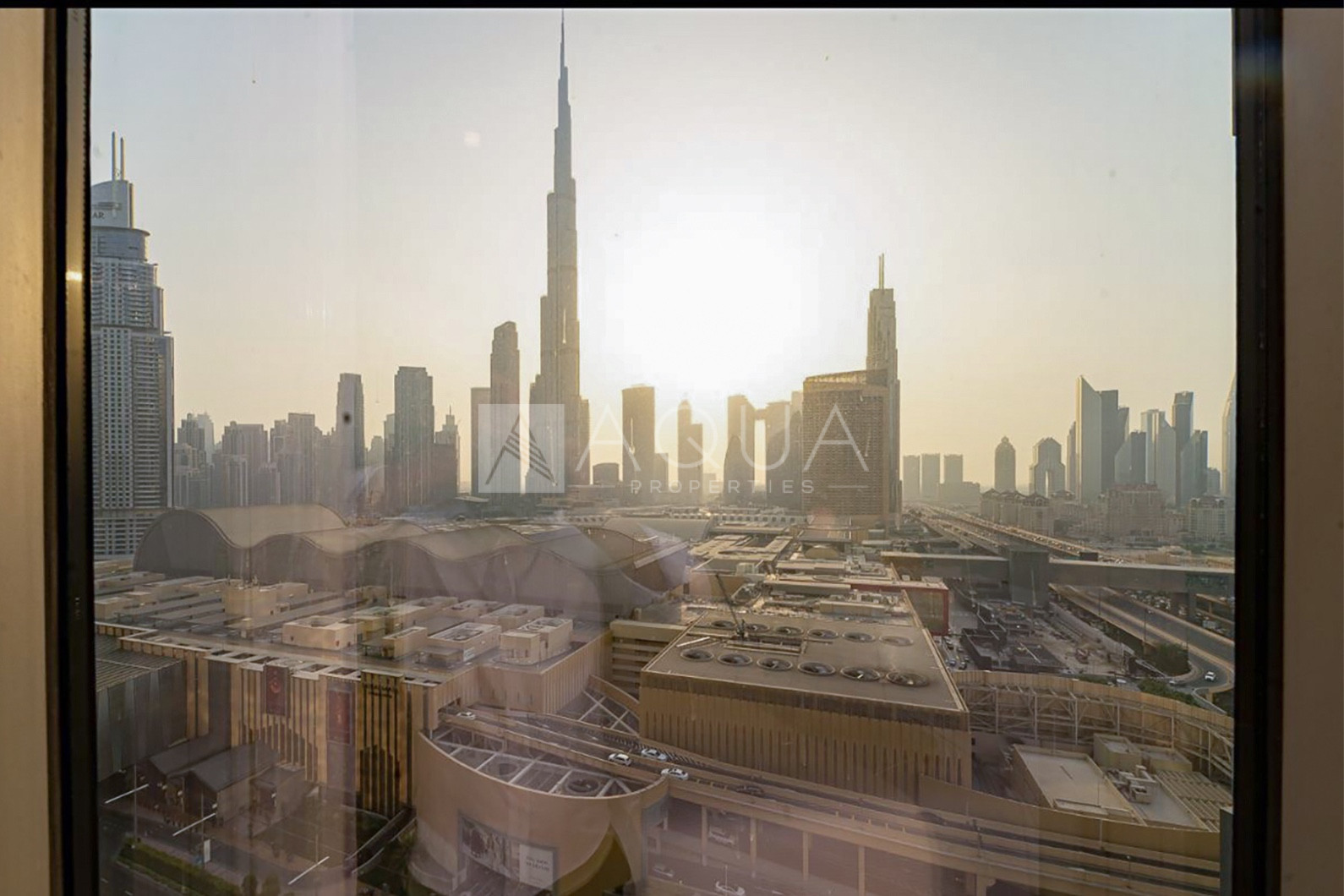 Dubai Mall Access | Furnished | Luxury  