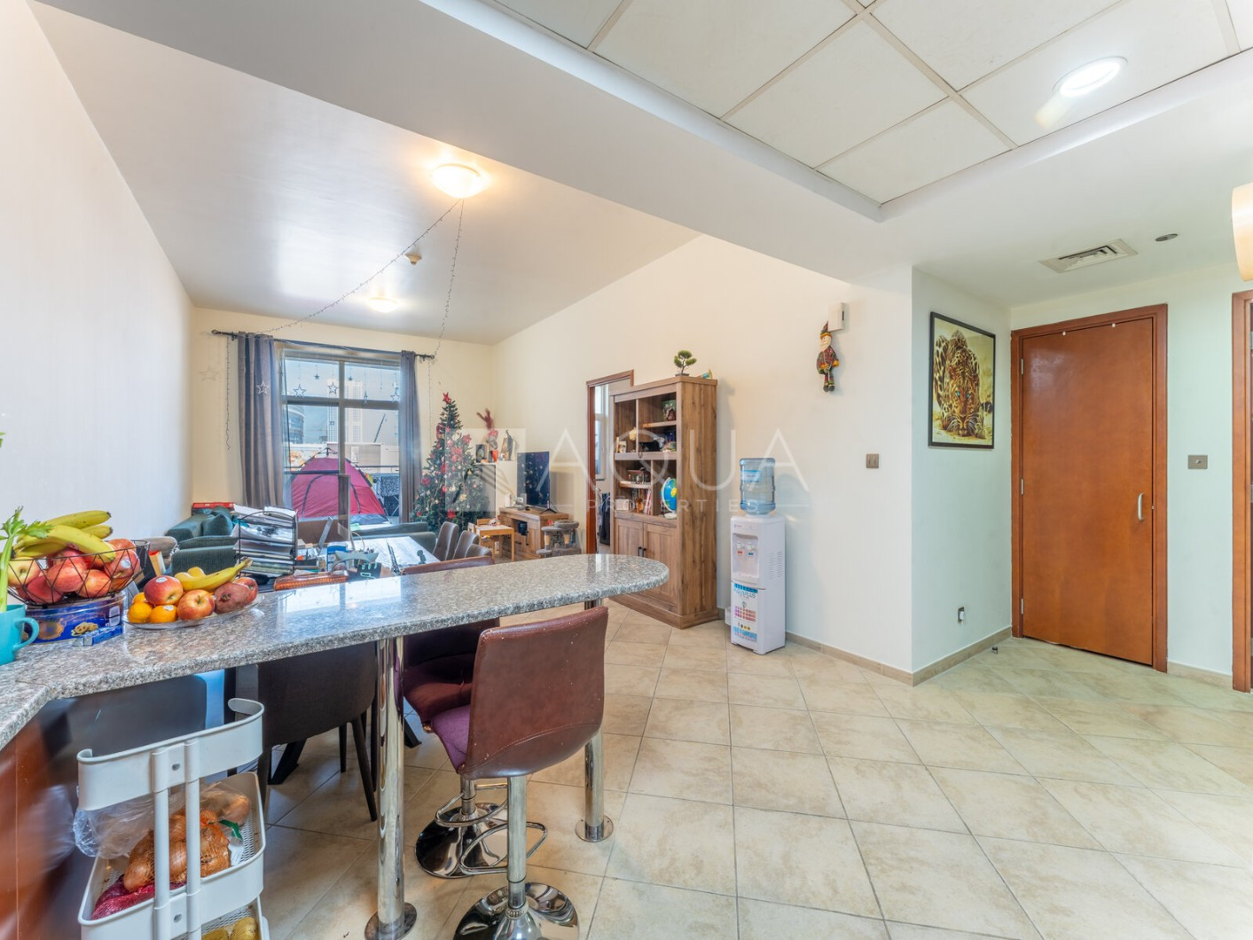 Spacious 1 BR Apartment with Large Terrace