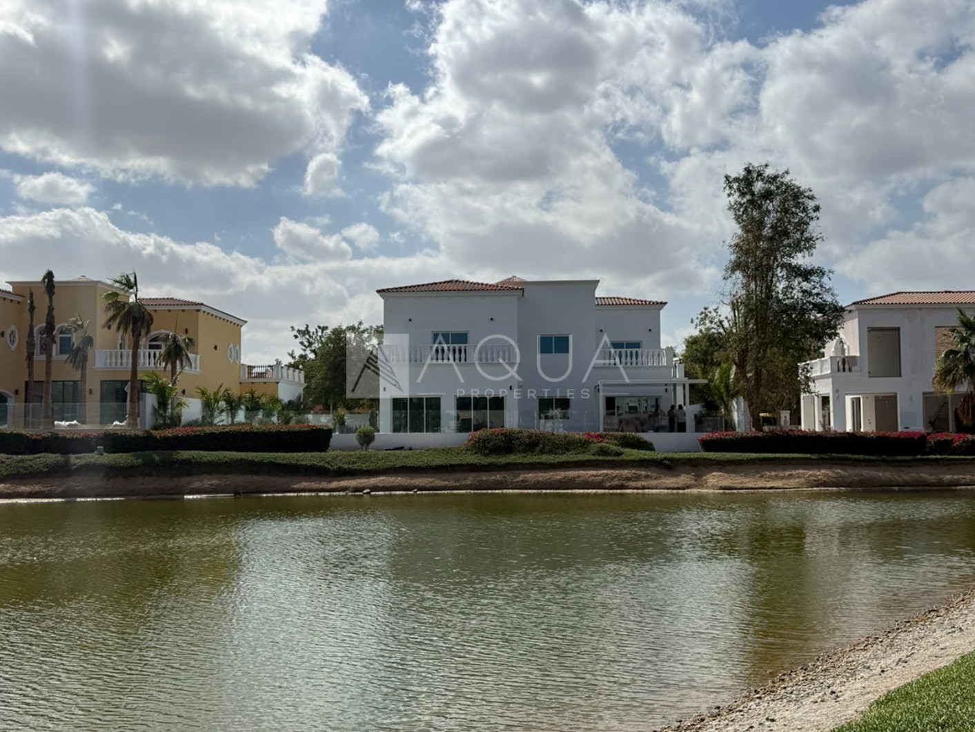 Miami Style Fully Renovated 5 BR Full Lake View