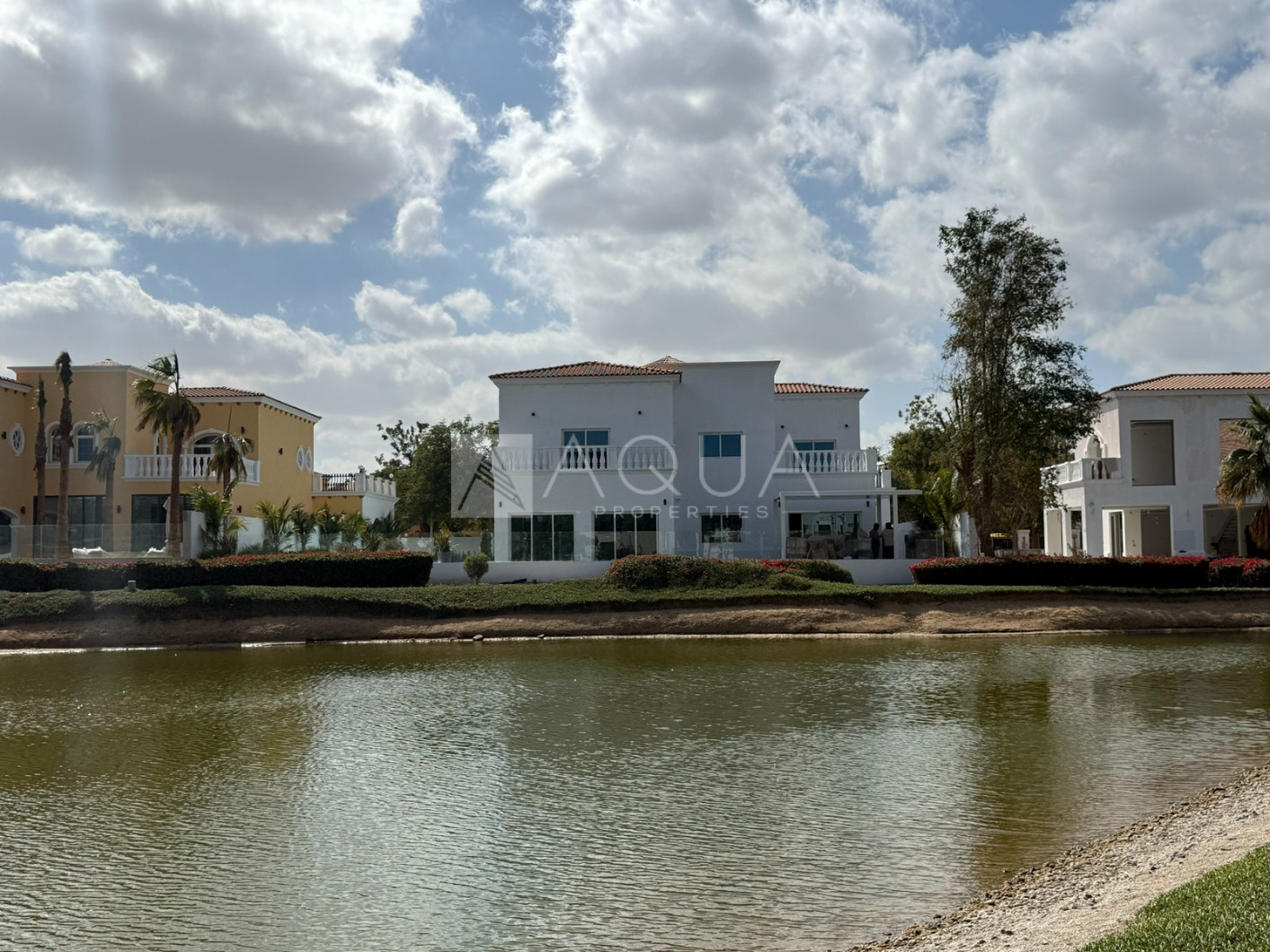 Miami Style Fully Renovated 5 BR Full Lake View