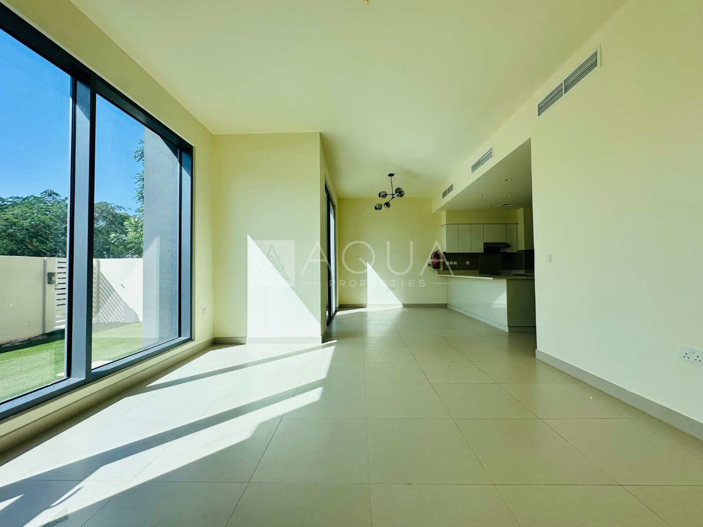 4 Bedrooms + Maids | Unfurnished | Maple 1