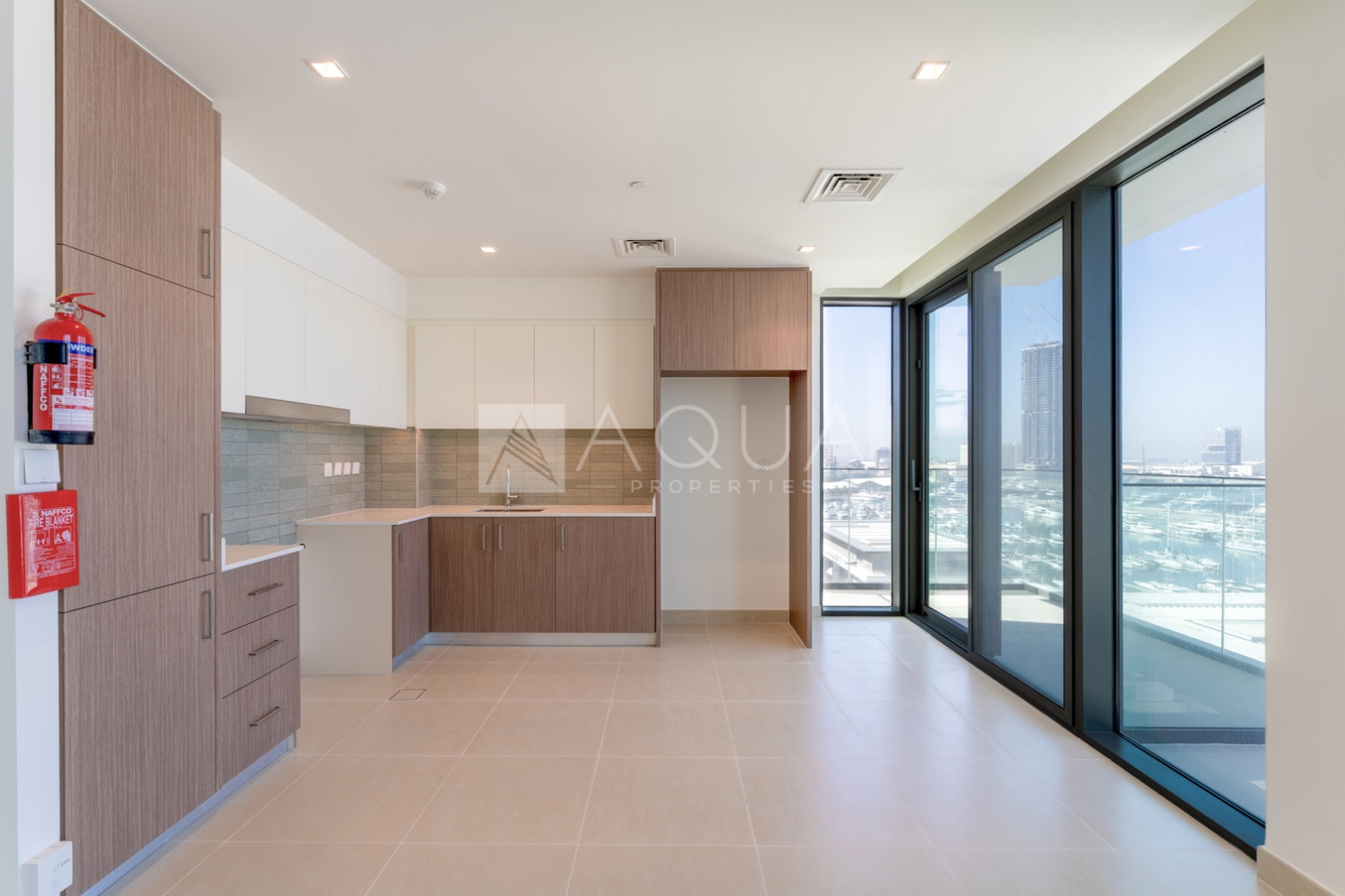 Spacious l Sea View l Brand New 