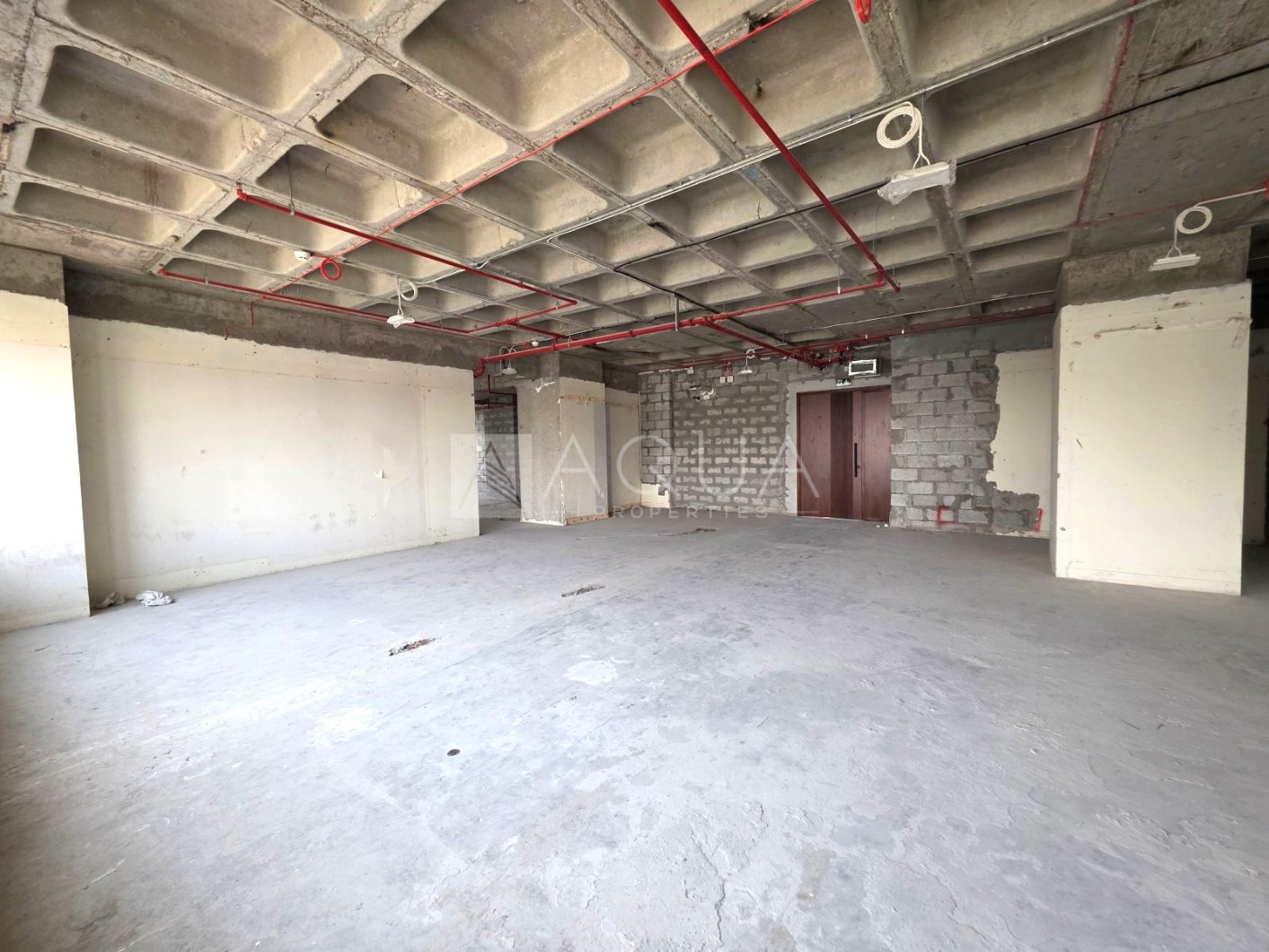 ideally Located | High Standard Building 