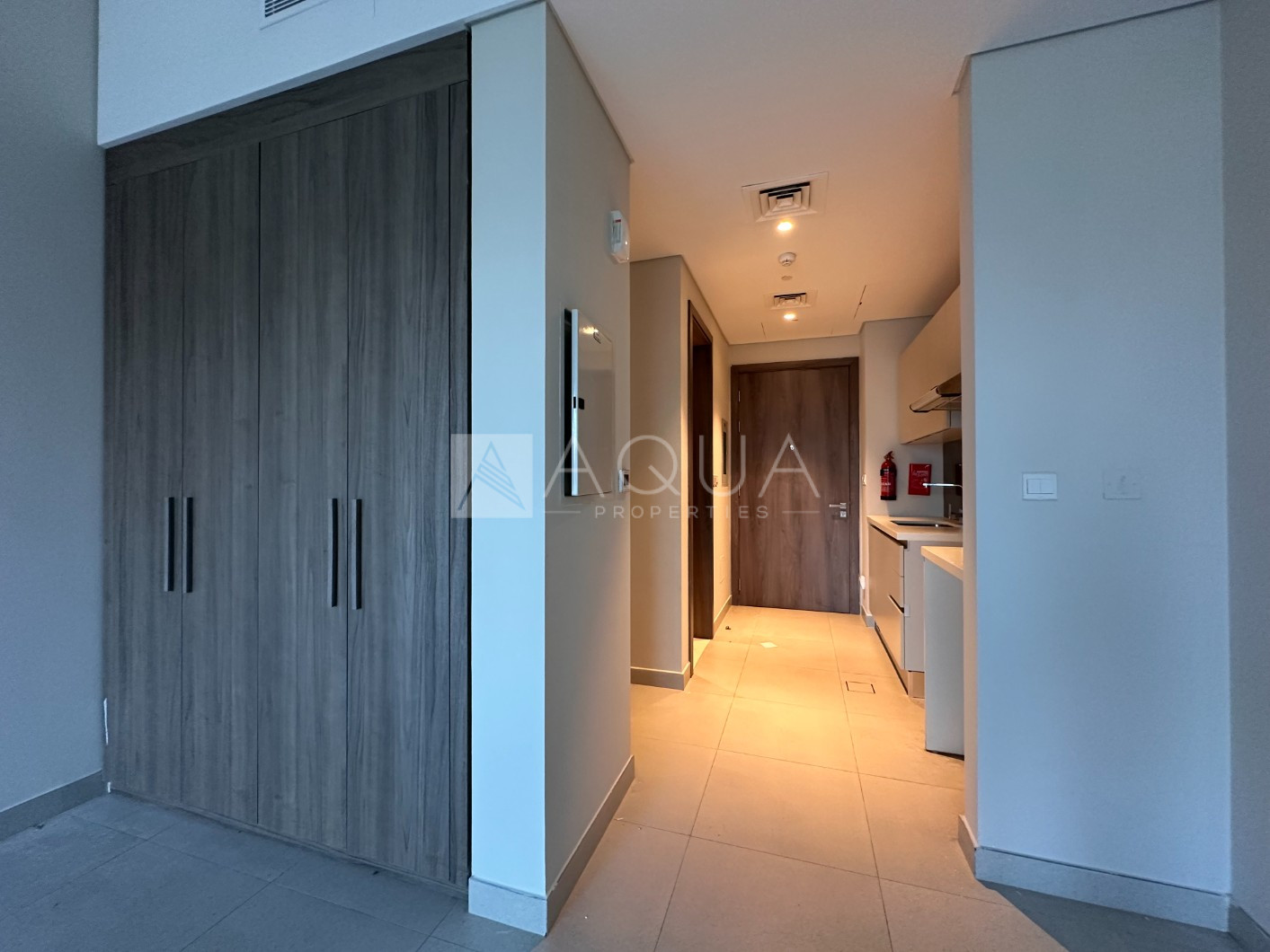 Vacant Studio | Unfurnished | 4 Cheques 